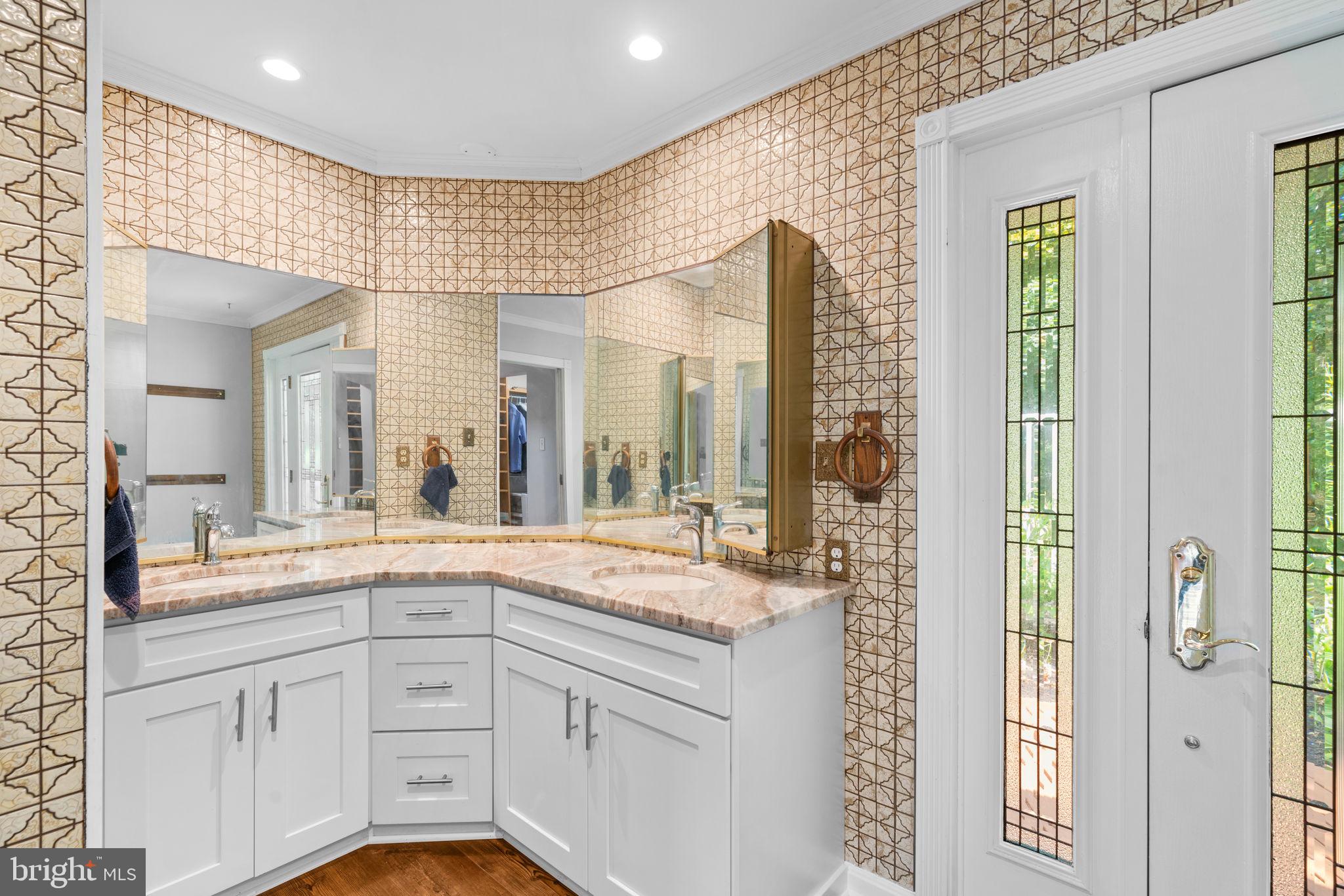 3560 COUNTRYSIDE DRIVE