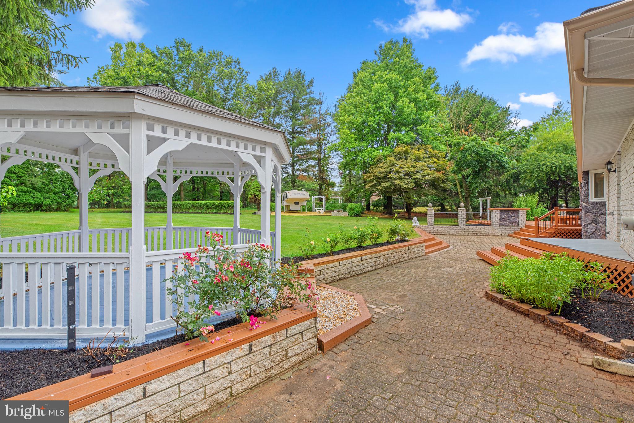 3560 COUNTRYSIDE DRIVE