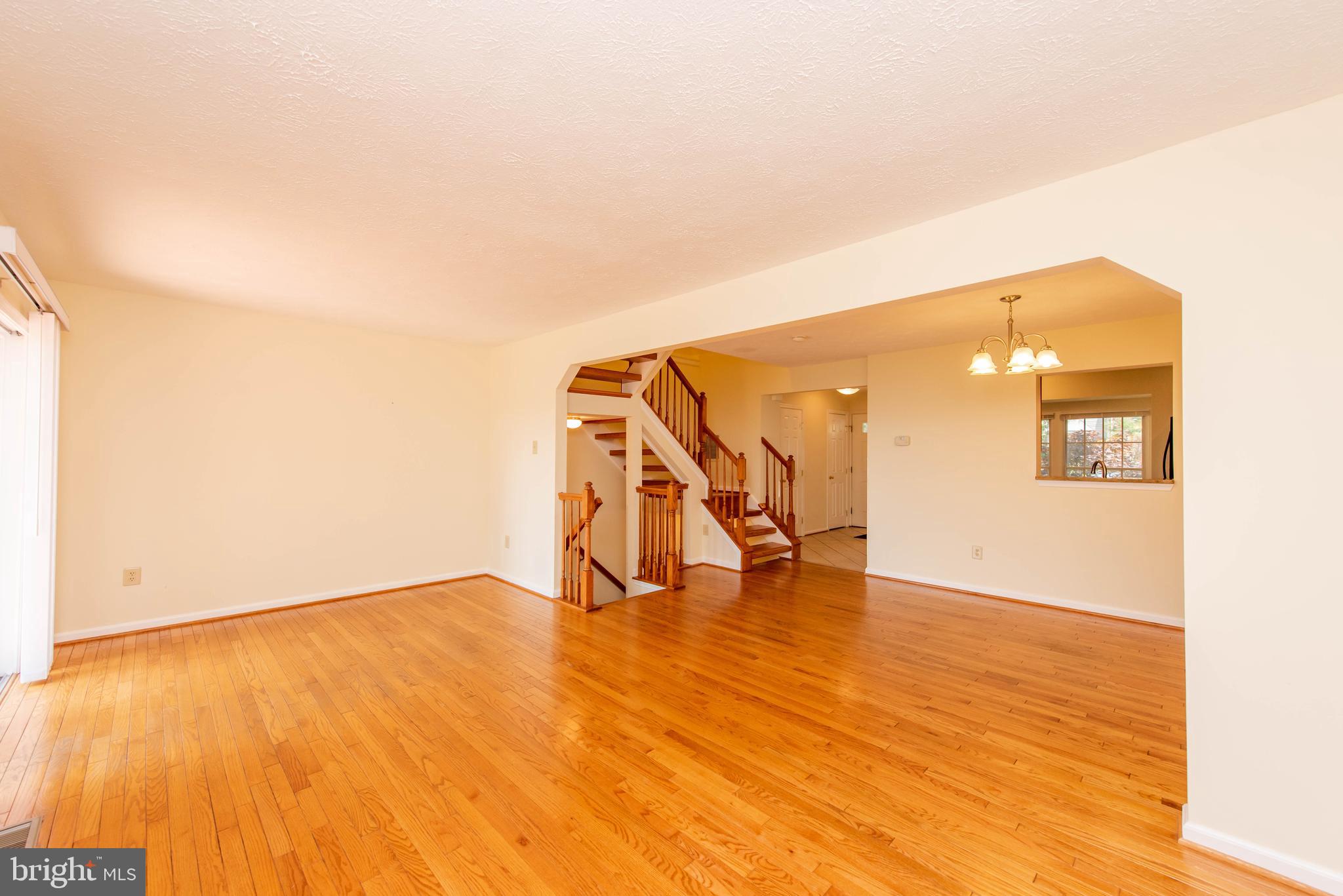 7932 BRIGHTMEADOW COURT