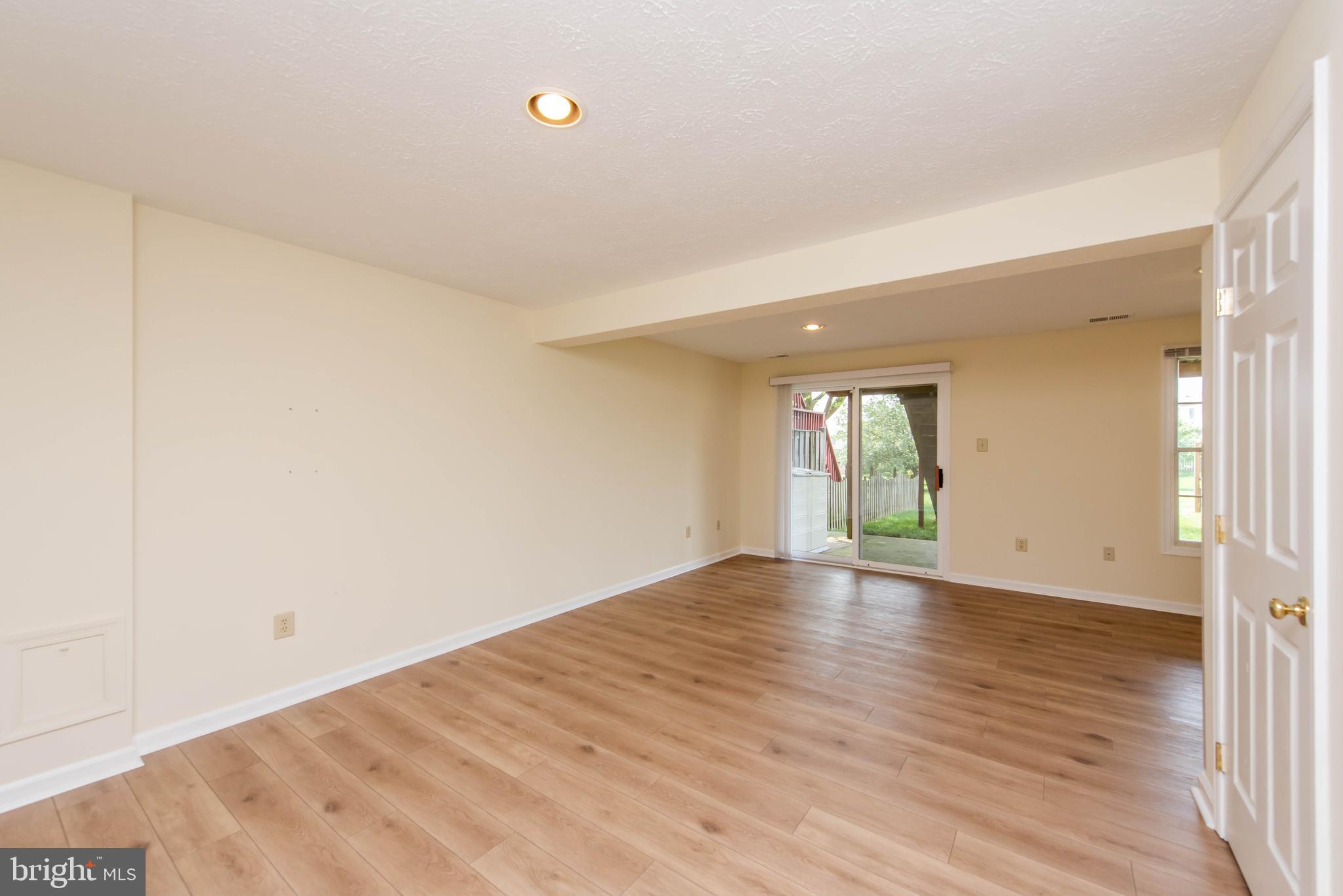 7932 BRIGHTMEADOW COURT