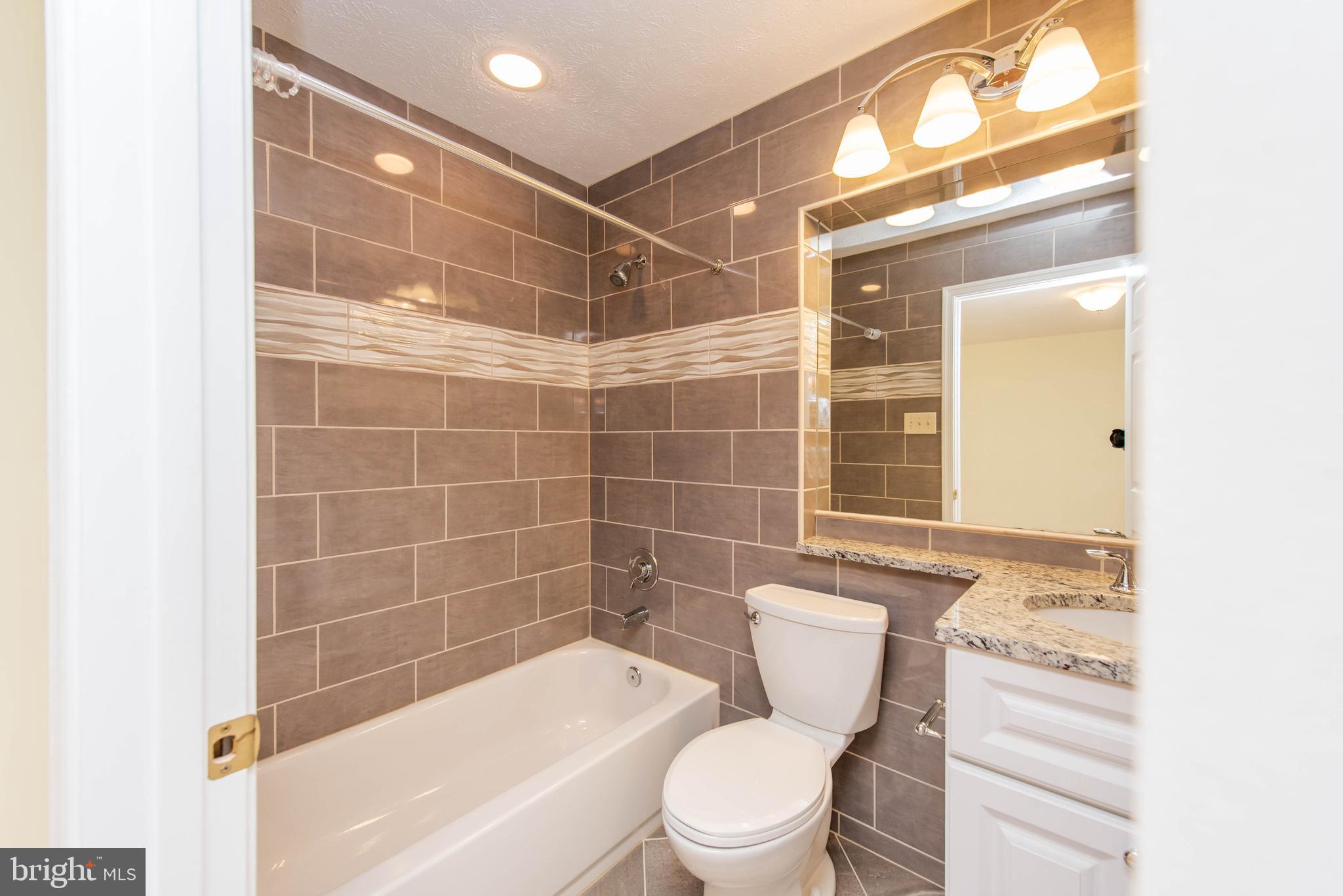 7932 BRIGHTMEADOW COURT