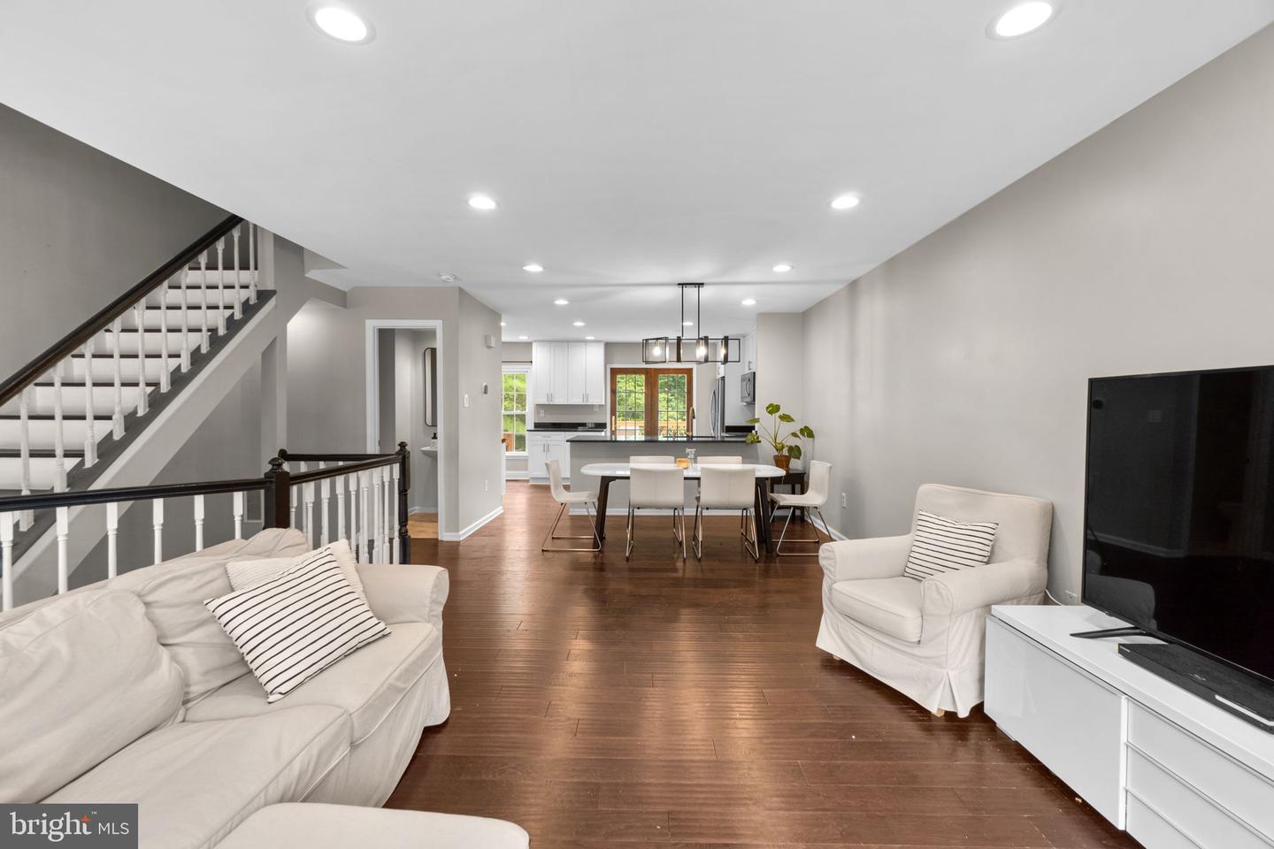 4705 RAMS HORN ROW