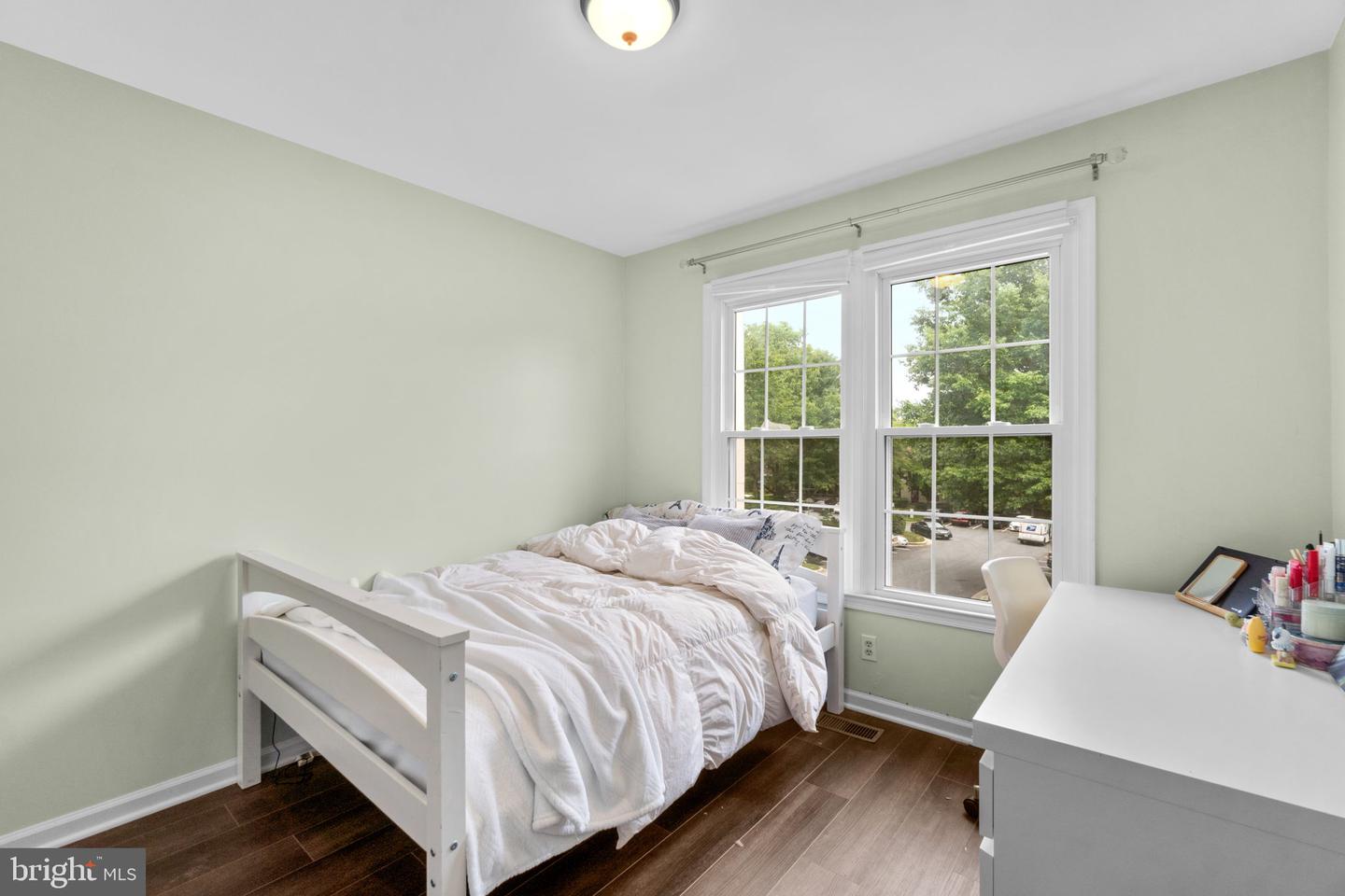 4705 RAMS HORN ROW