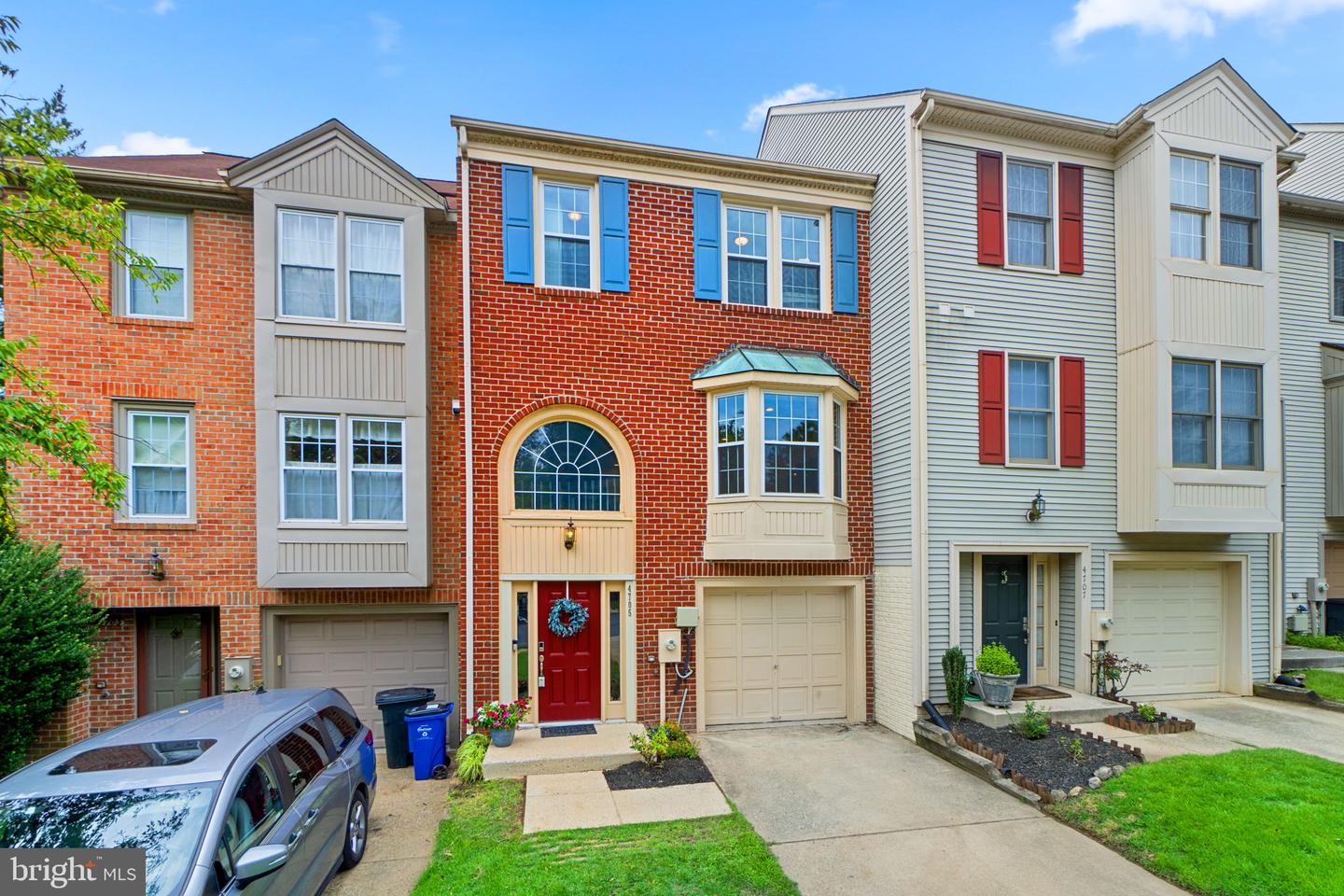 4705 RAMS HORN ROW
