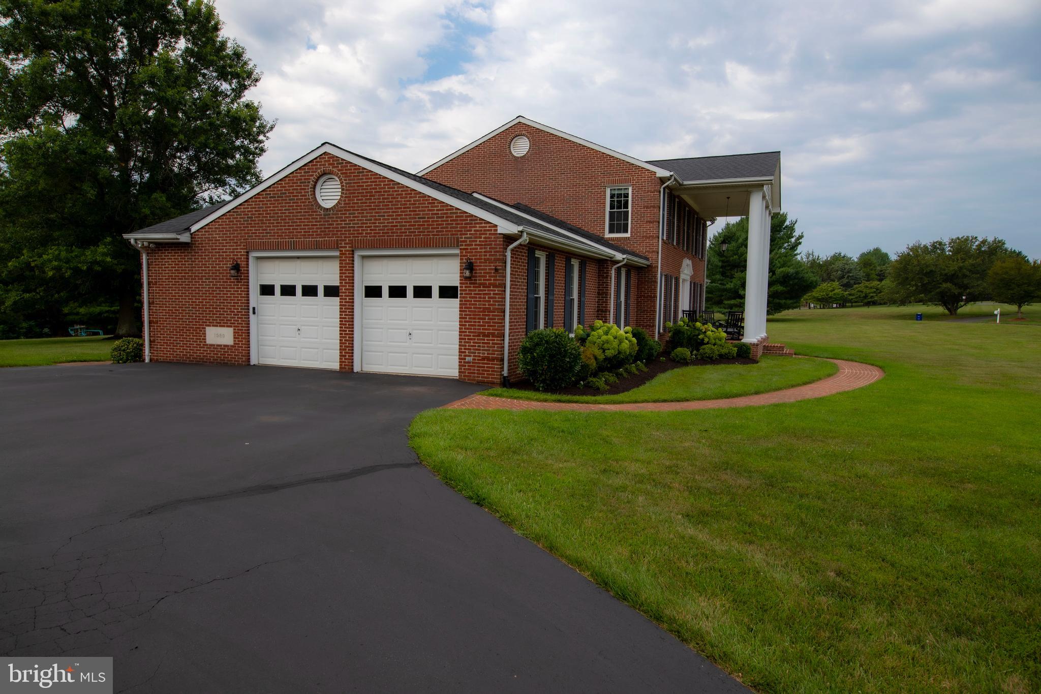 13002 12 TREES COURT