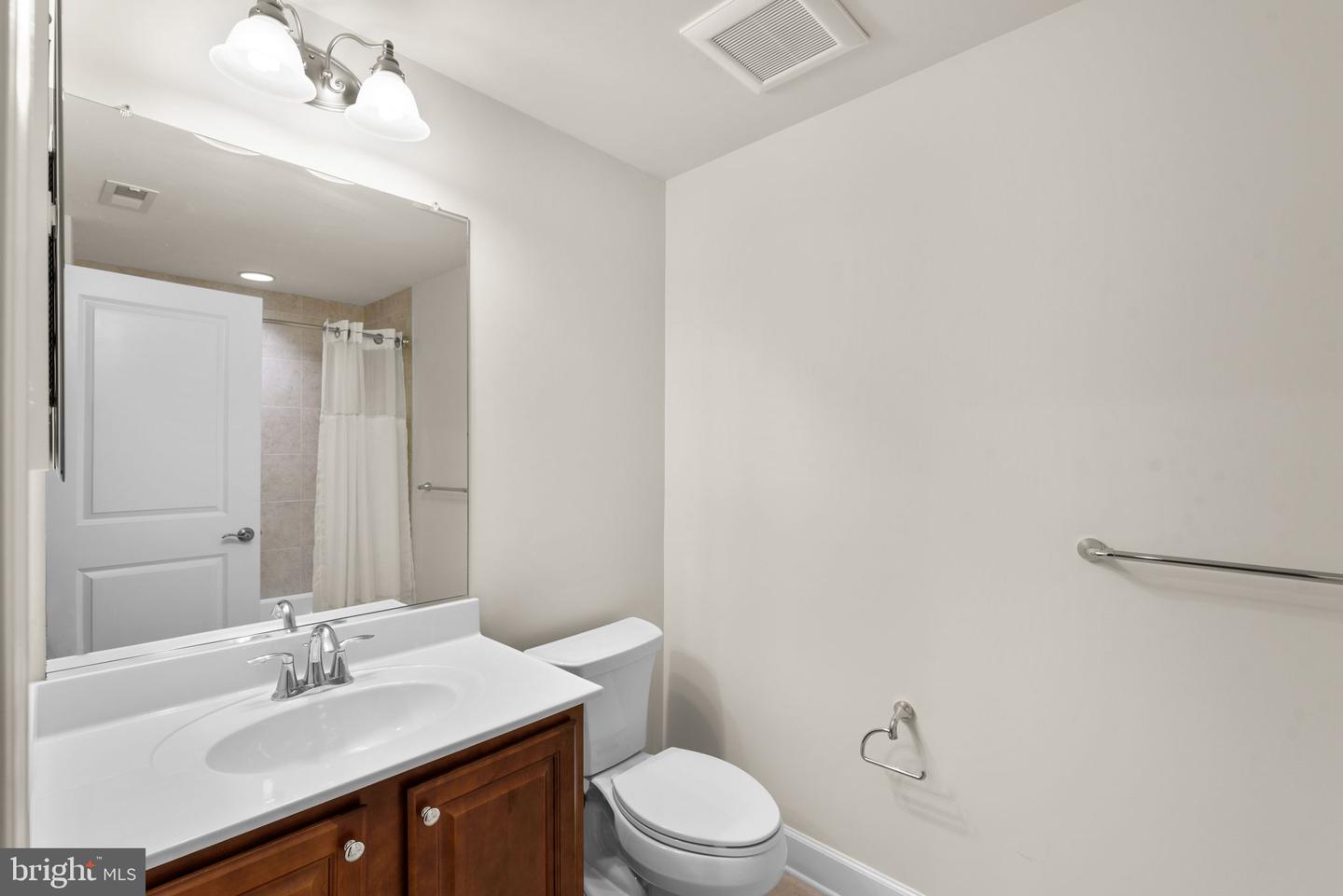 10942 FAIRMONT LANE