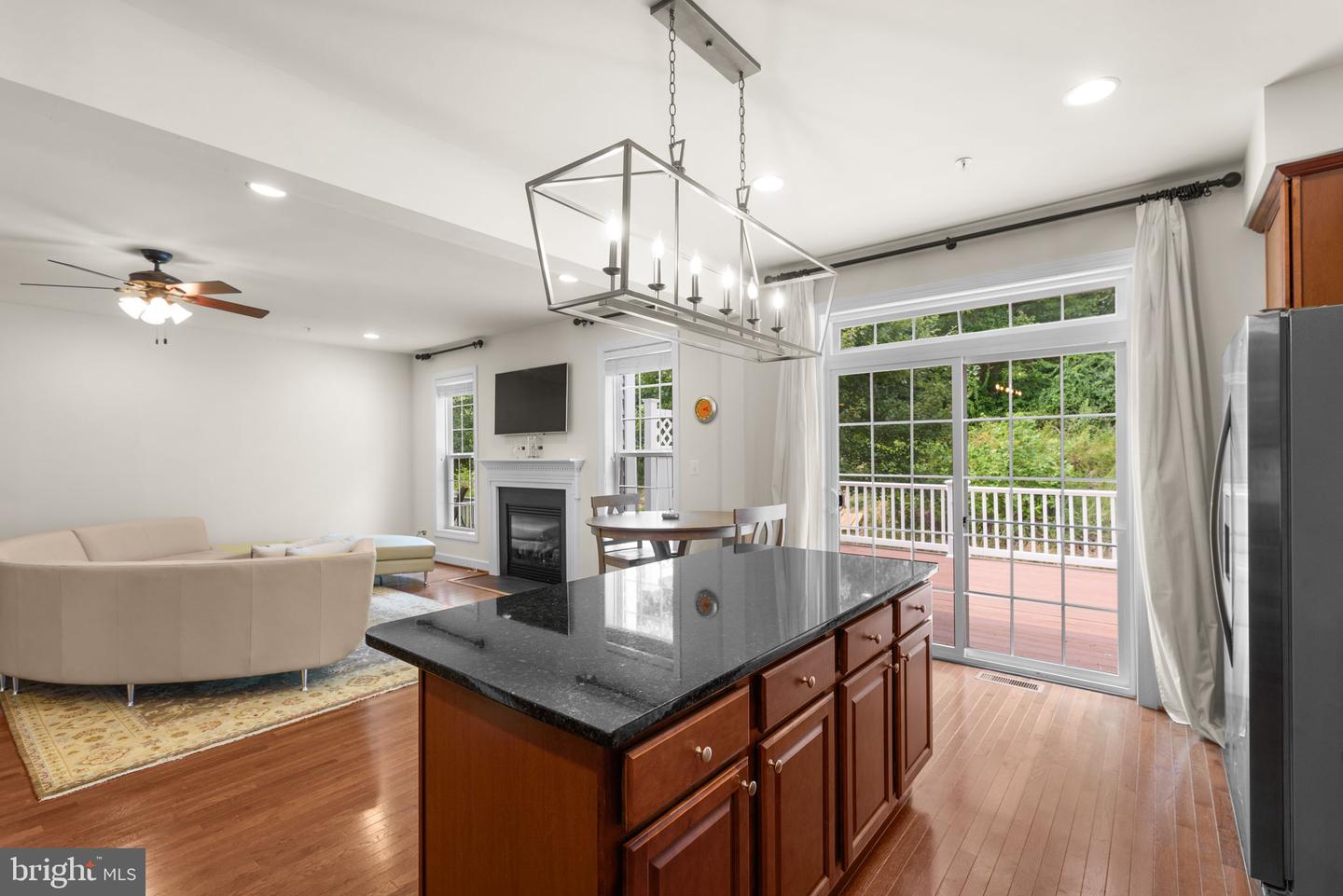10942 FAIRMONT LANE