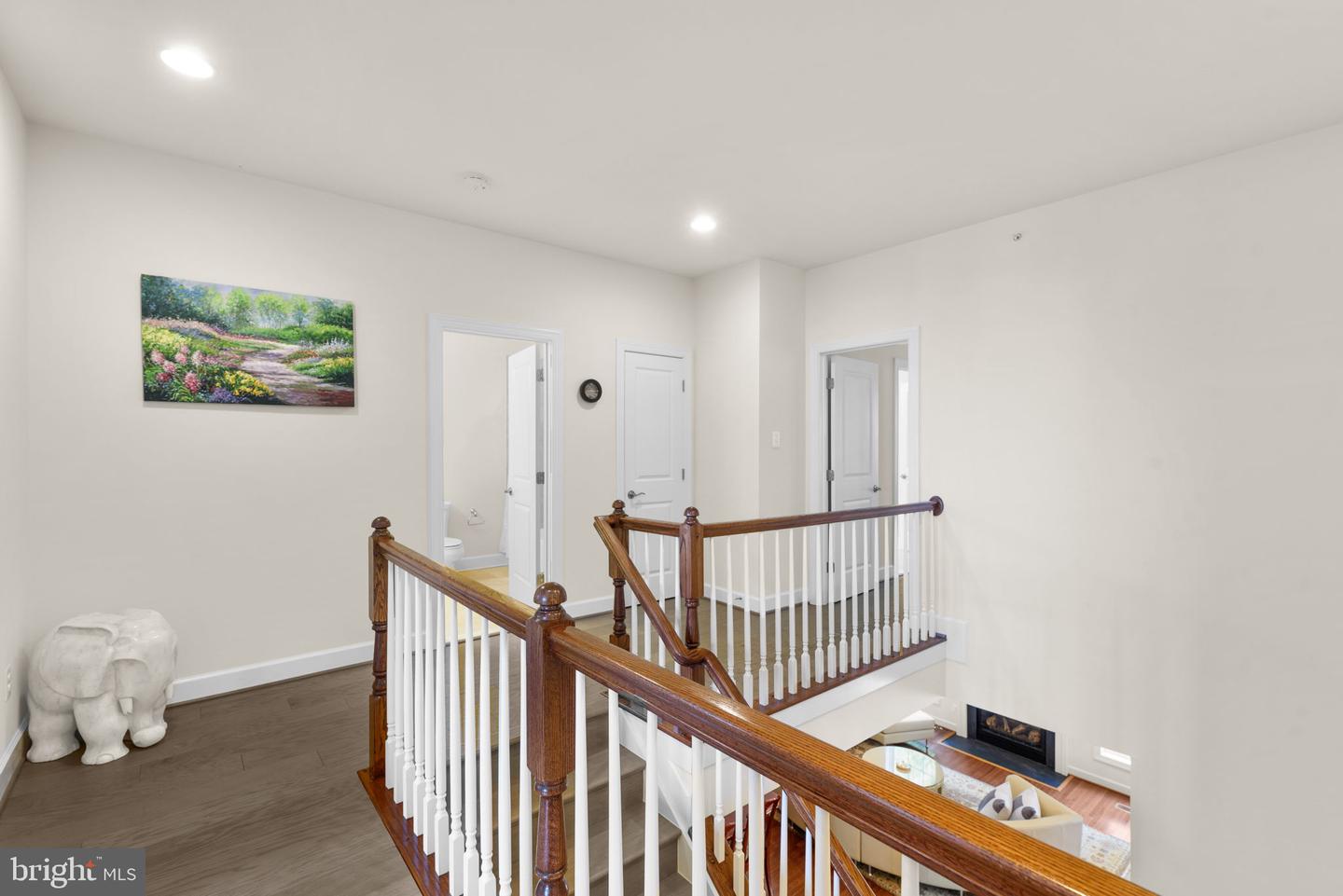 10942 FAIRMONT LANE