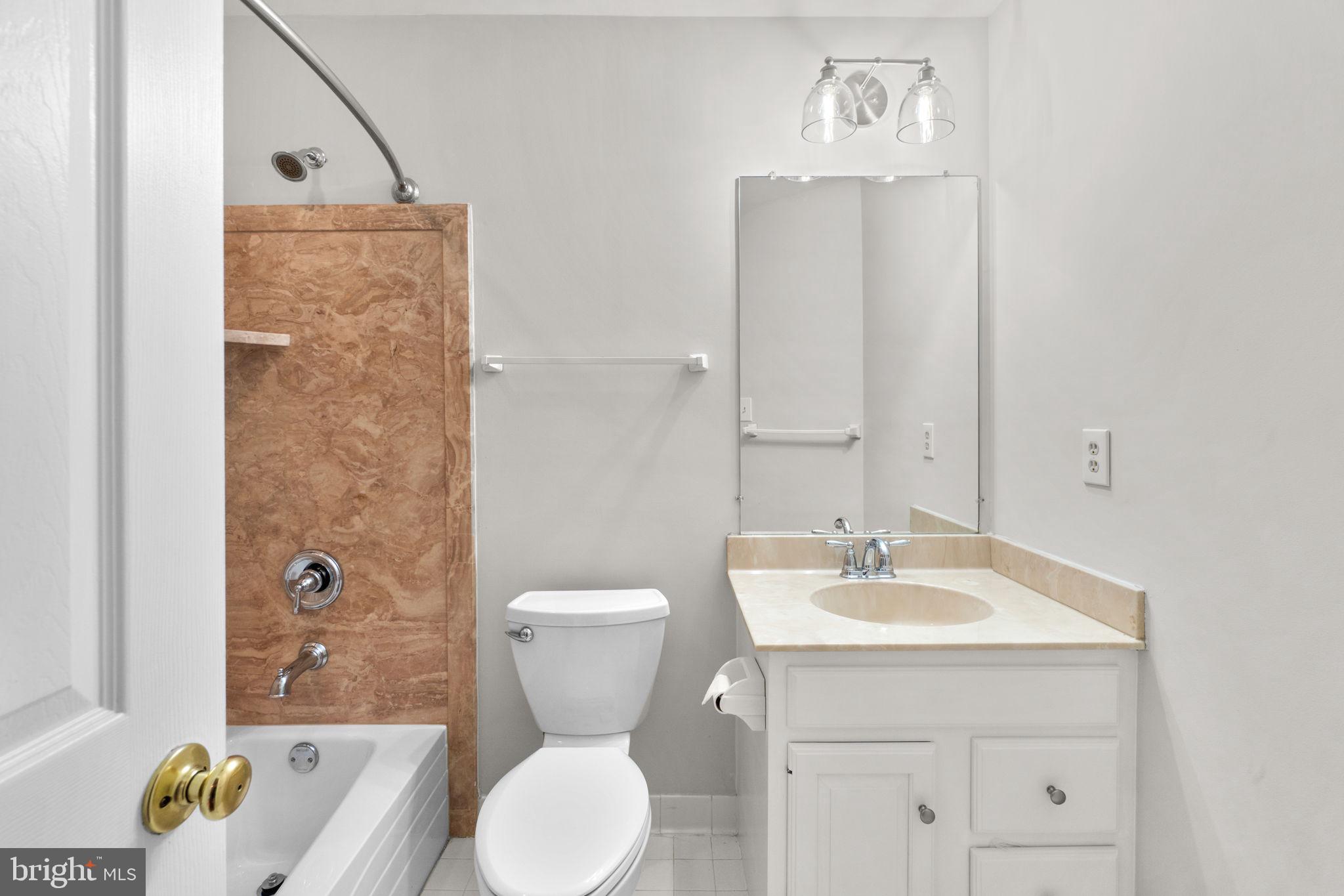 10313 PADDINGTON COURT