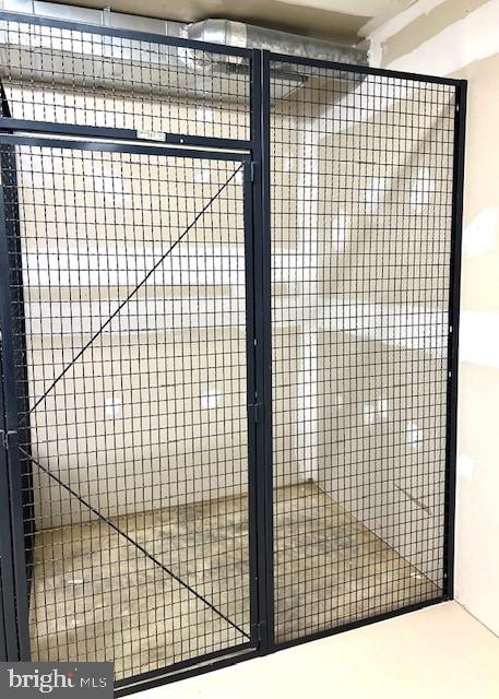 2100 GANTON GREEN Unit: 101