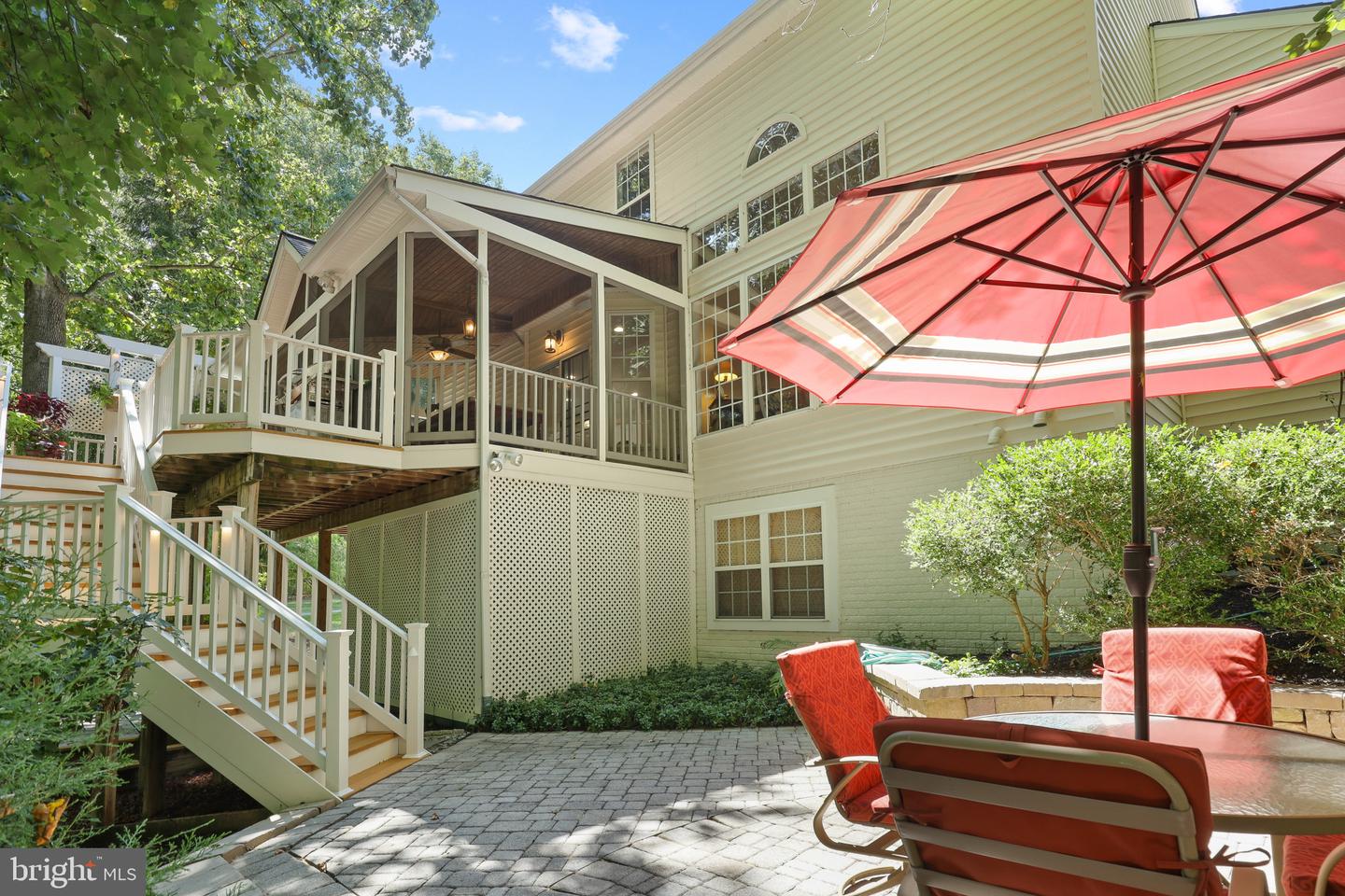 6460 SUNDOWN TRAIL
