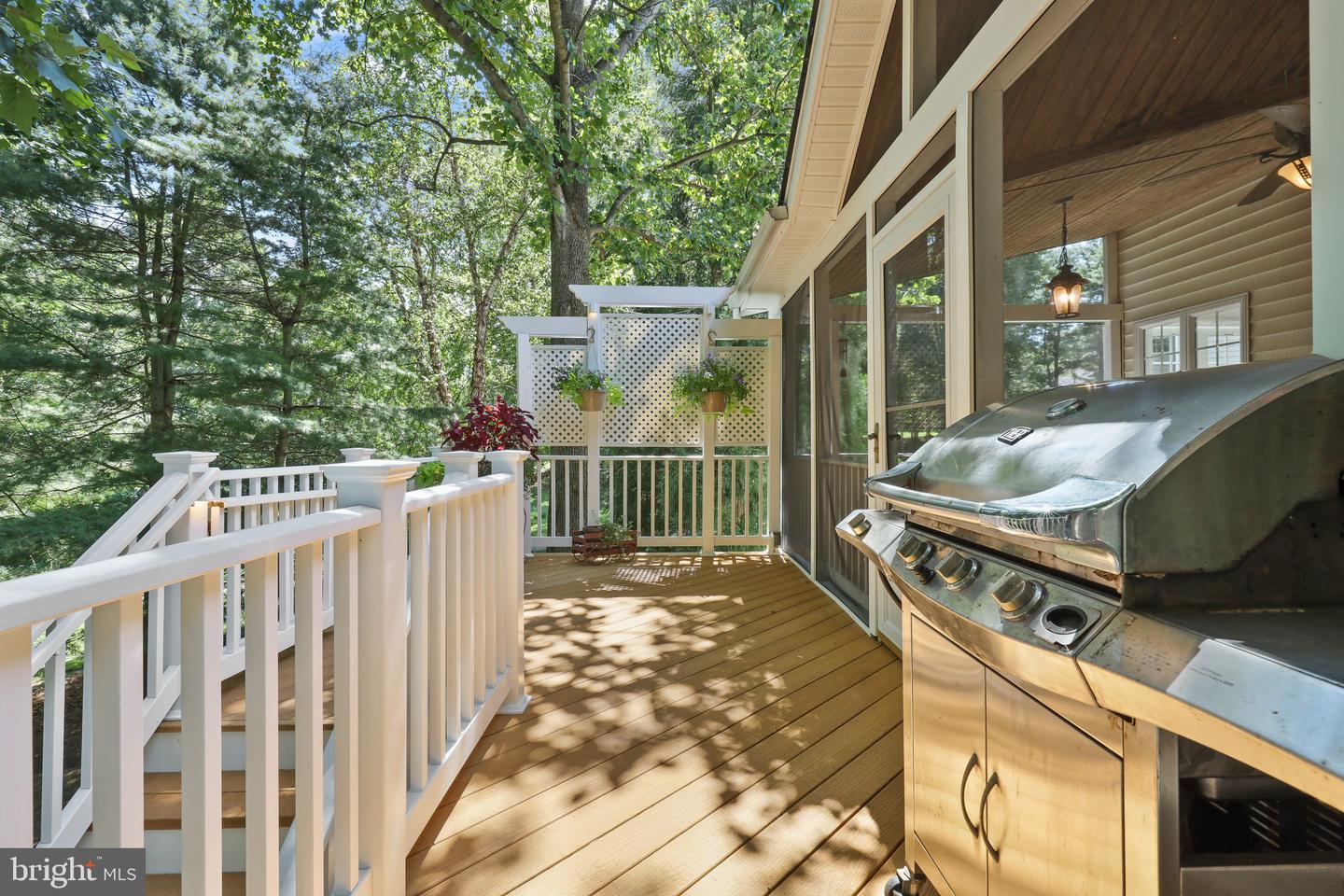 6460 SUNDOWN TRAIL