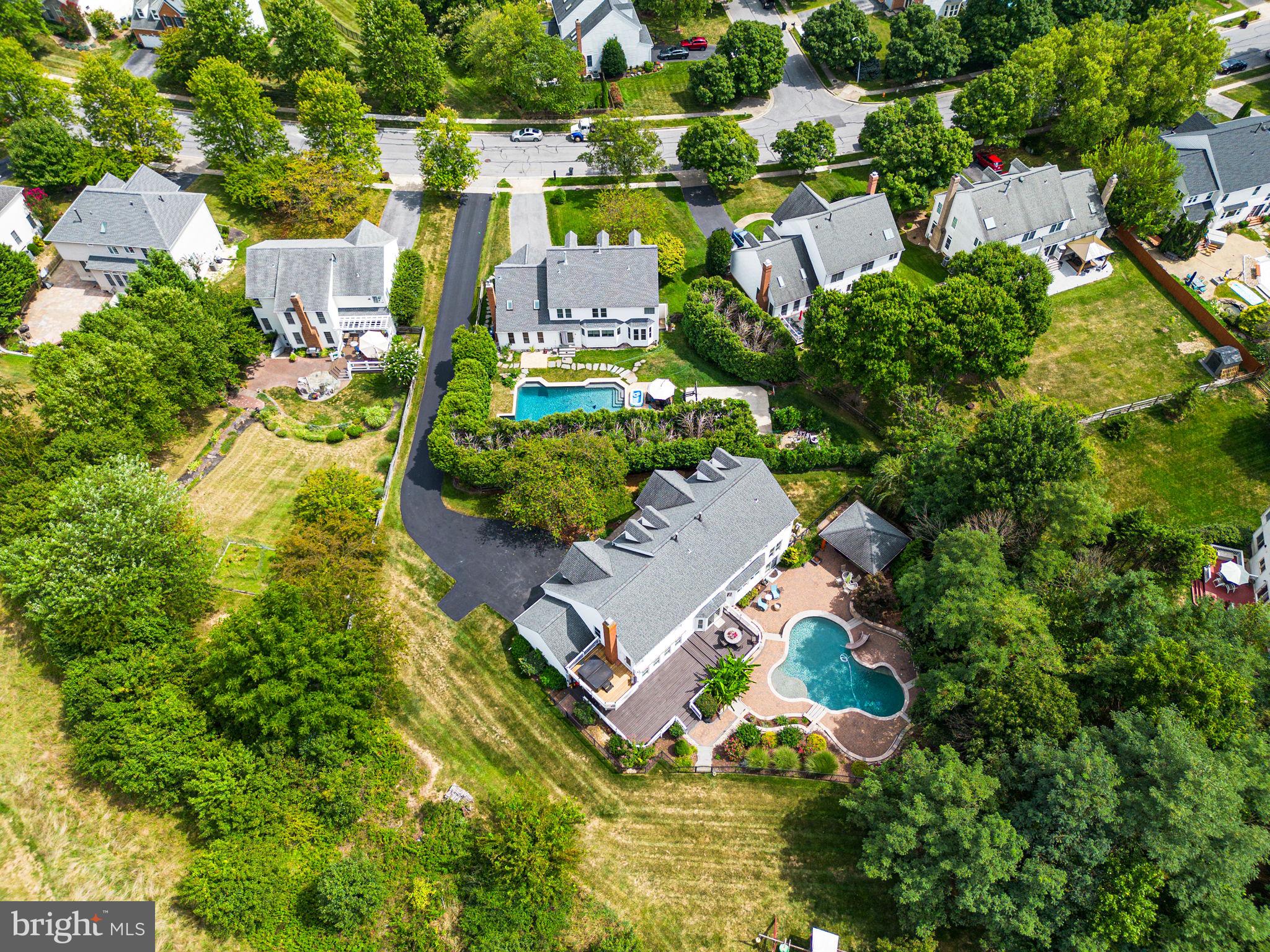 10379 WETHERBURN ROAD