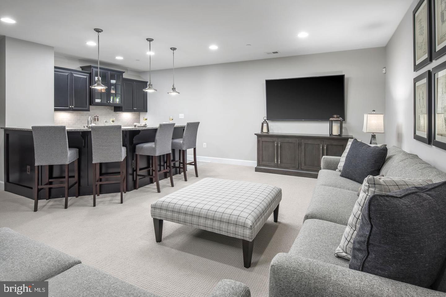 8405 BALD EAGLE COURT