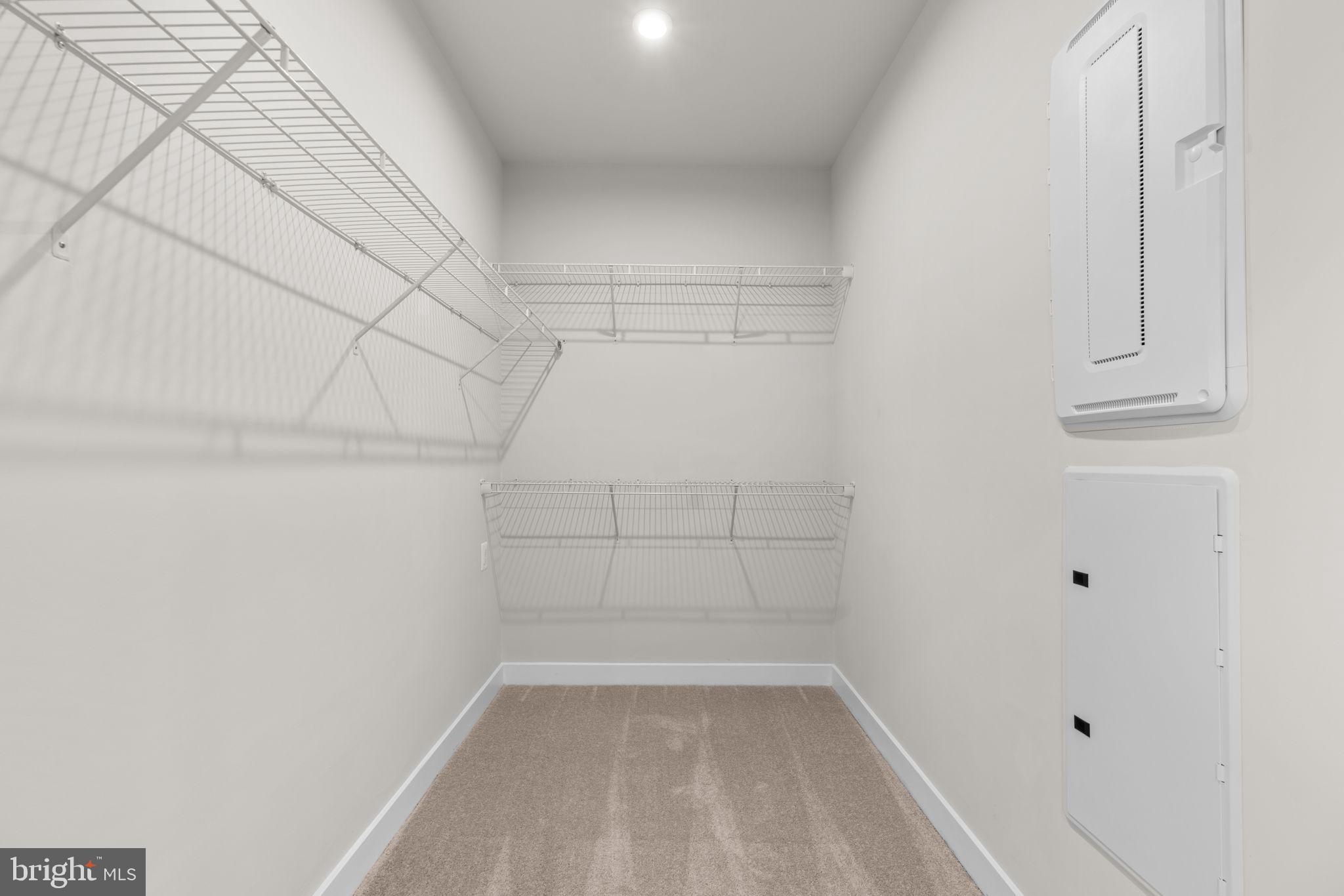 10421 RESORT ROAD Unit: E