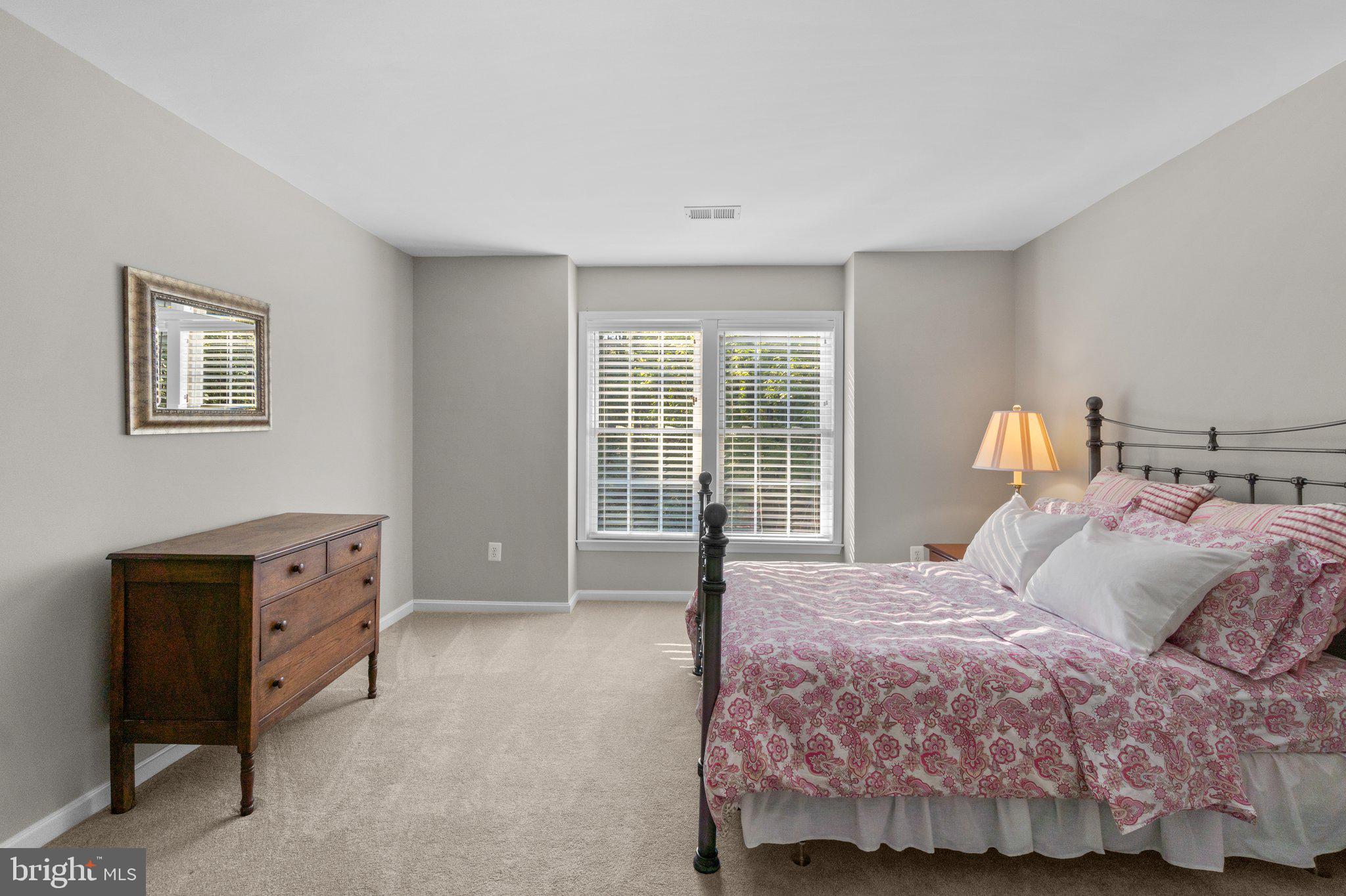 1836 QUARTER HORSE DRIVE