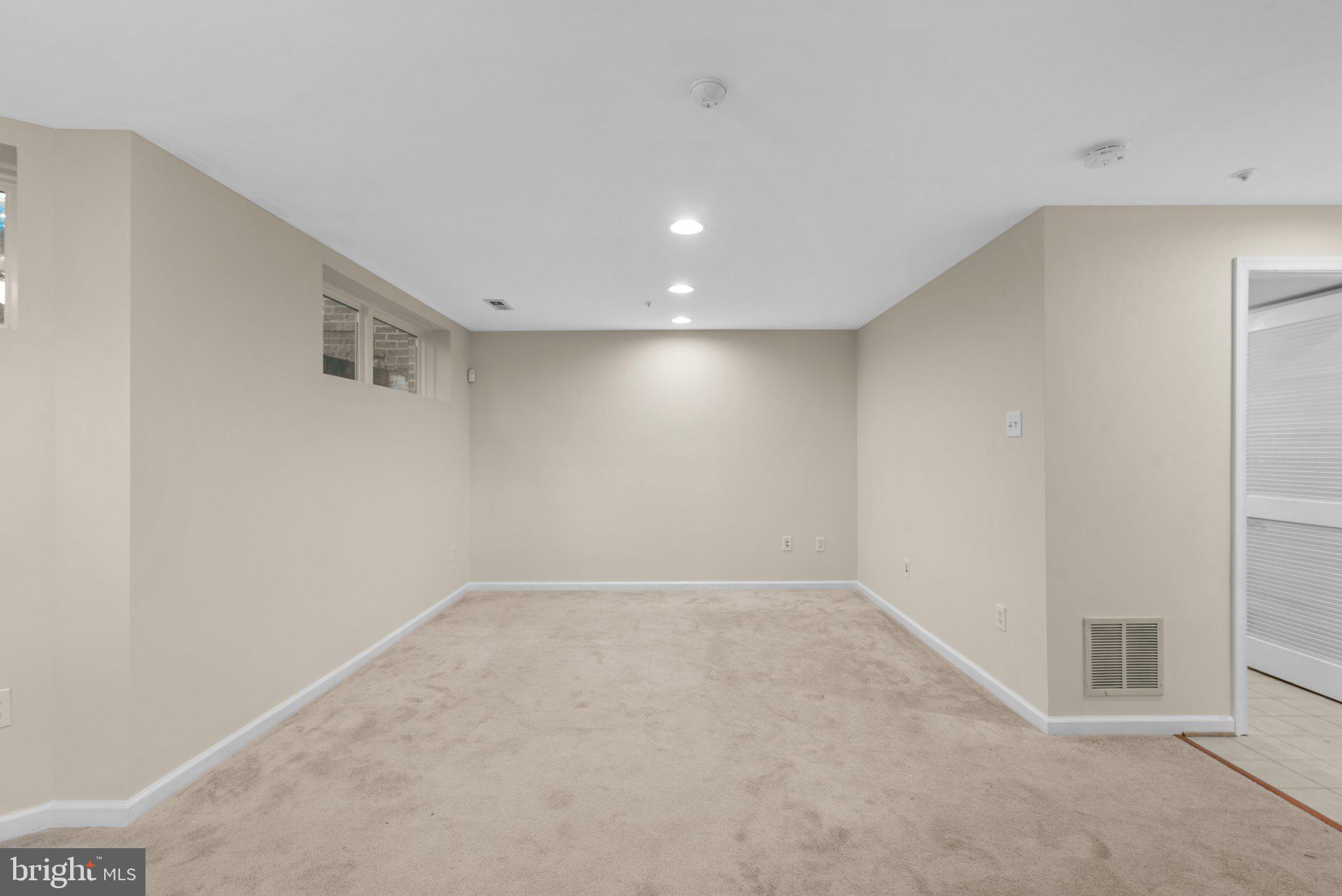 10214 RUTLAND ROUND ROAD Unit: 70