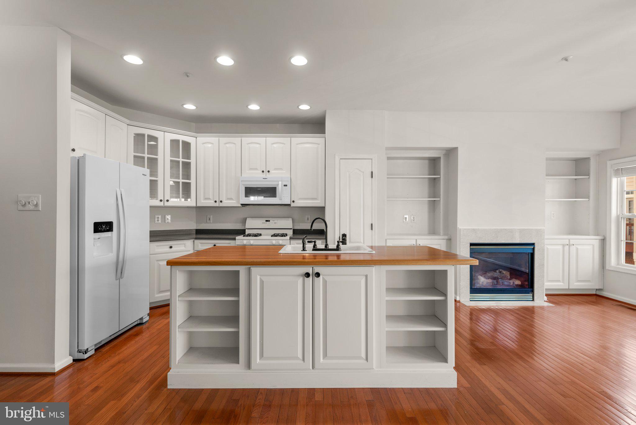 10214 RUTLAND ROUND ROAD Unit: 70