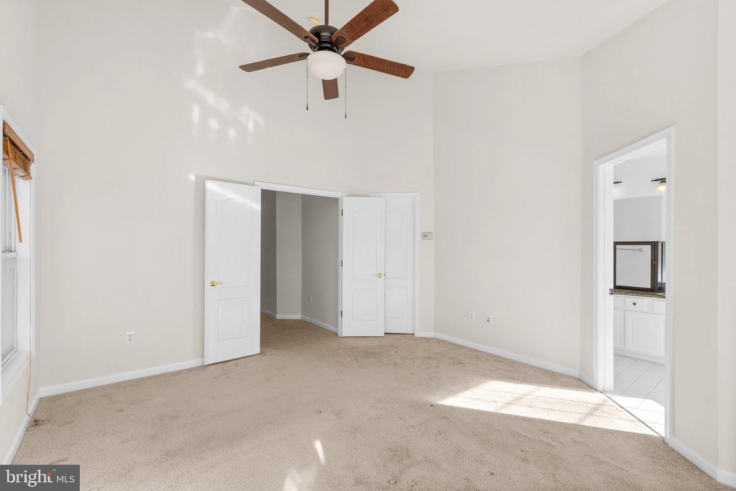 10214 RUTLAND ROUND ROAD Unit: 70