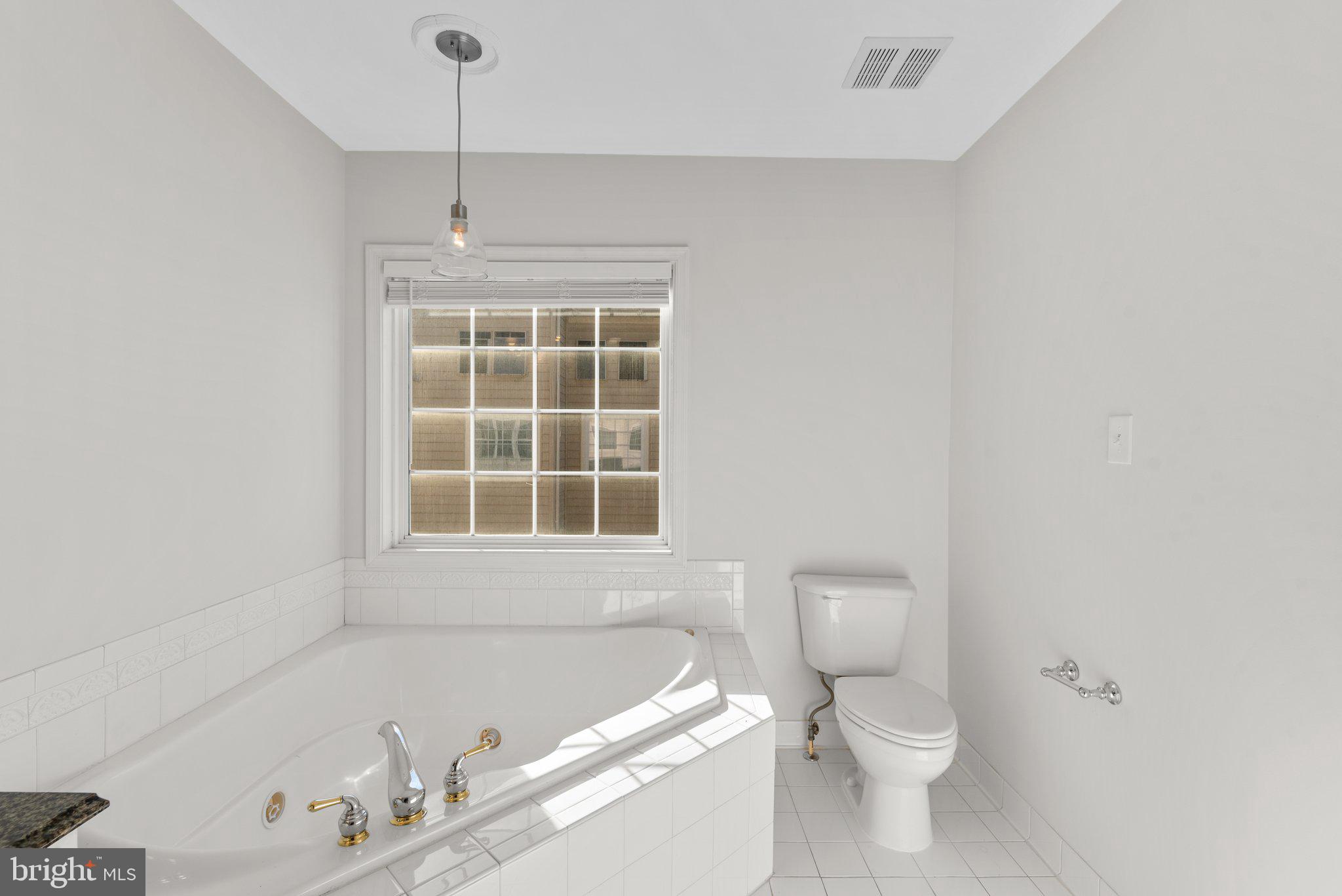 10214 RUTLAND ROUND ROAD Unit: 70