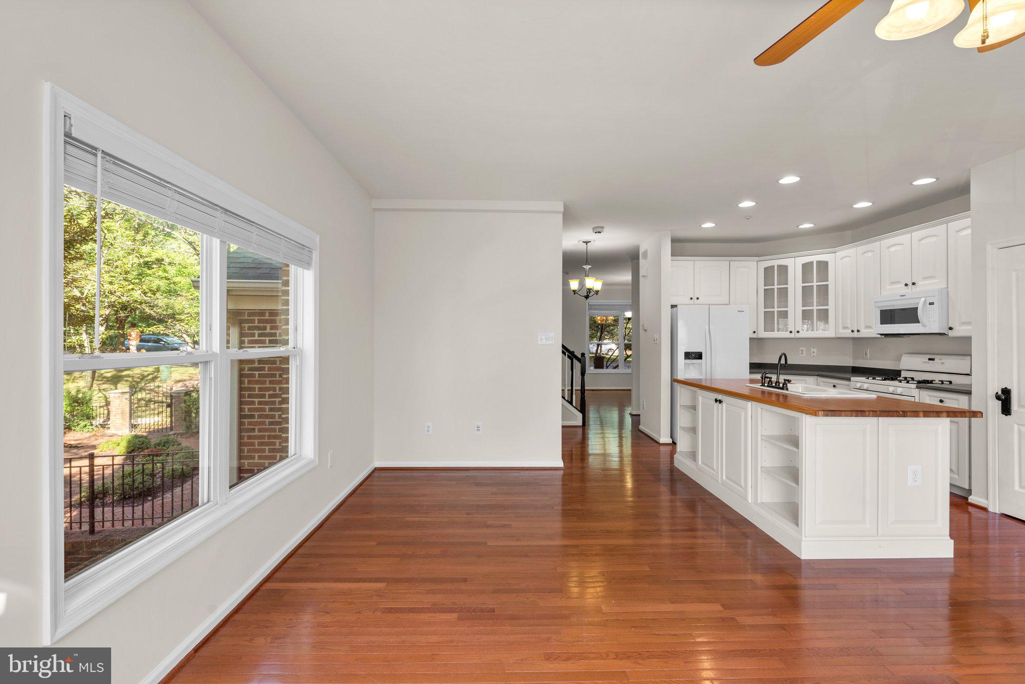 10214 RUTLAND ROUND ROAD Unit: 70