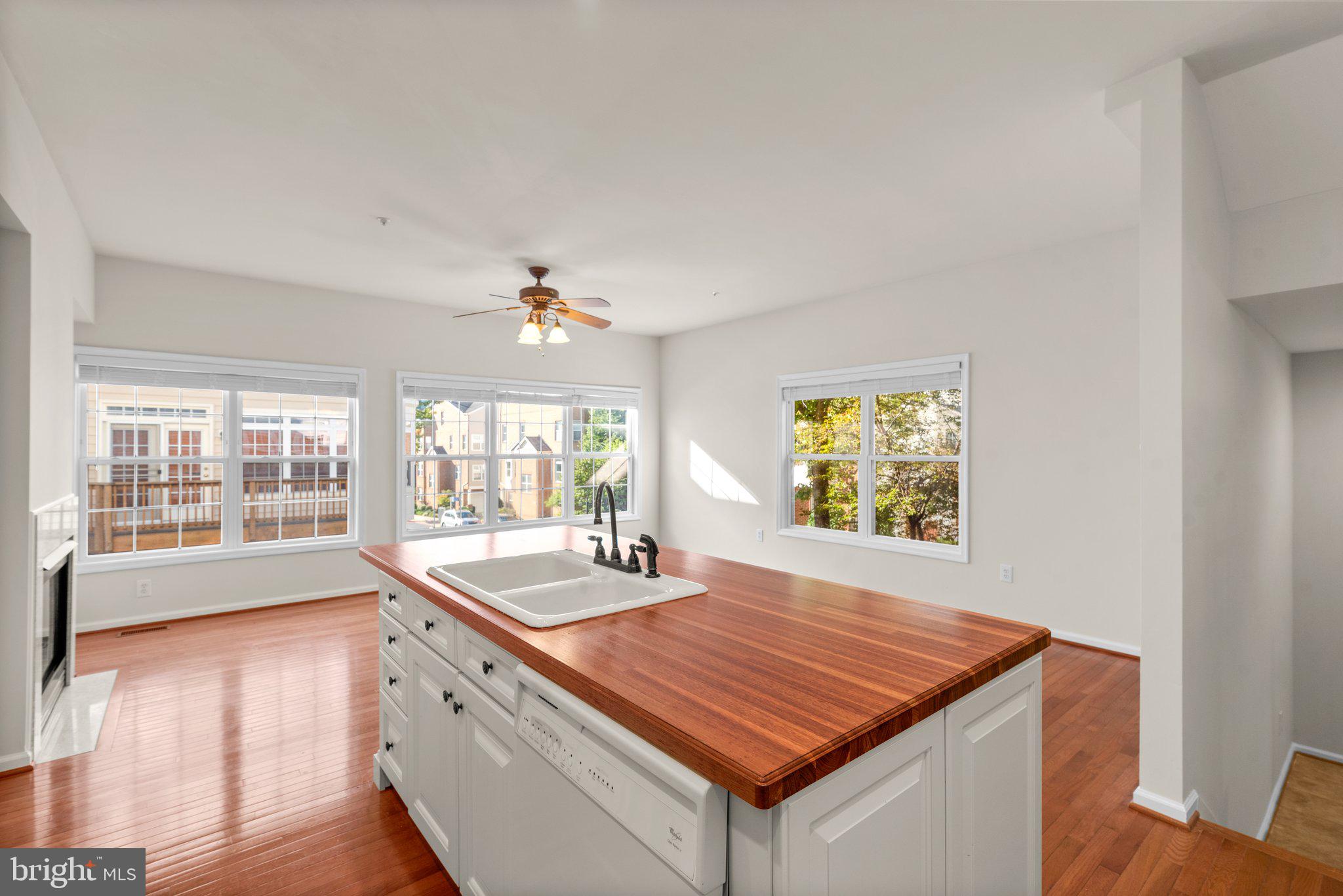 10214 RUTLAND ROUND ROAD Unit: 70