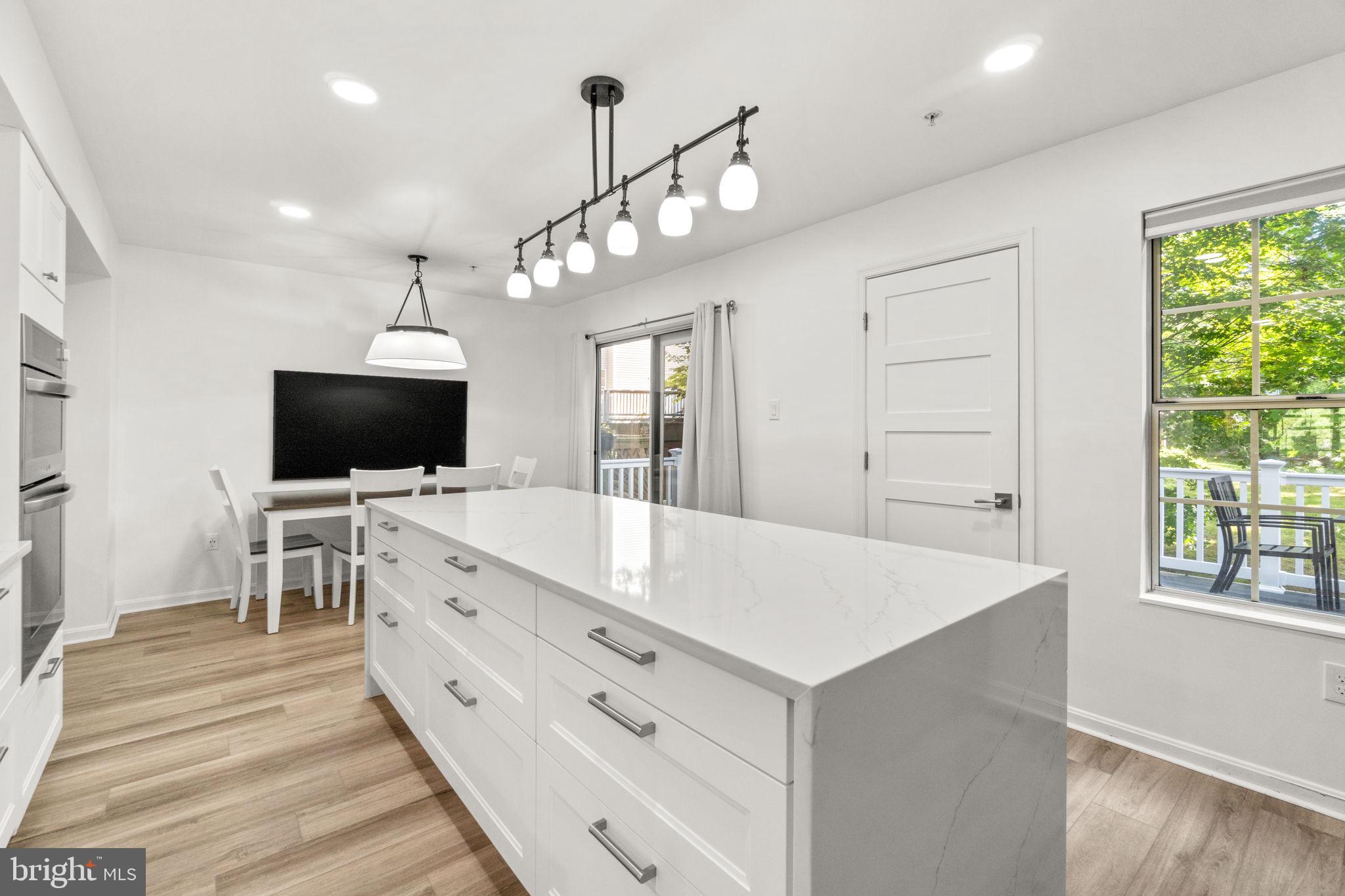 12227 GREEN MEADOW DRIVE