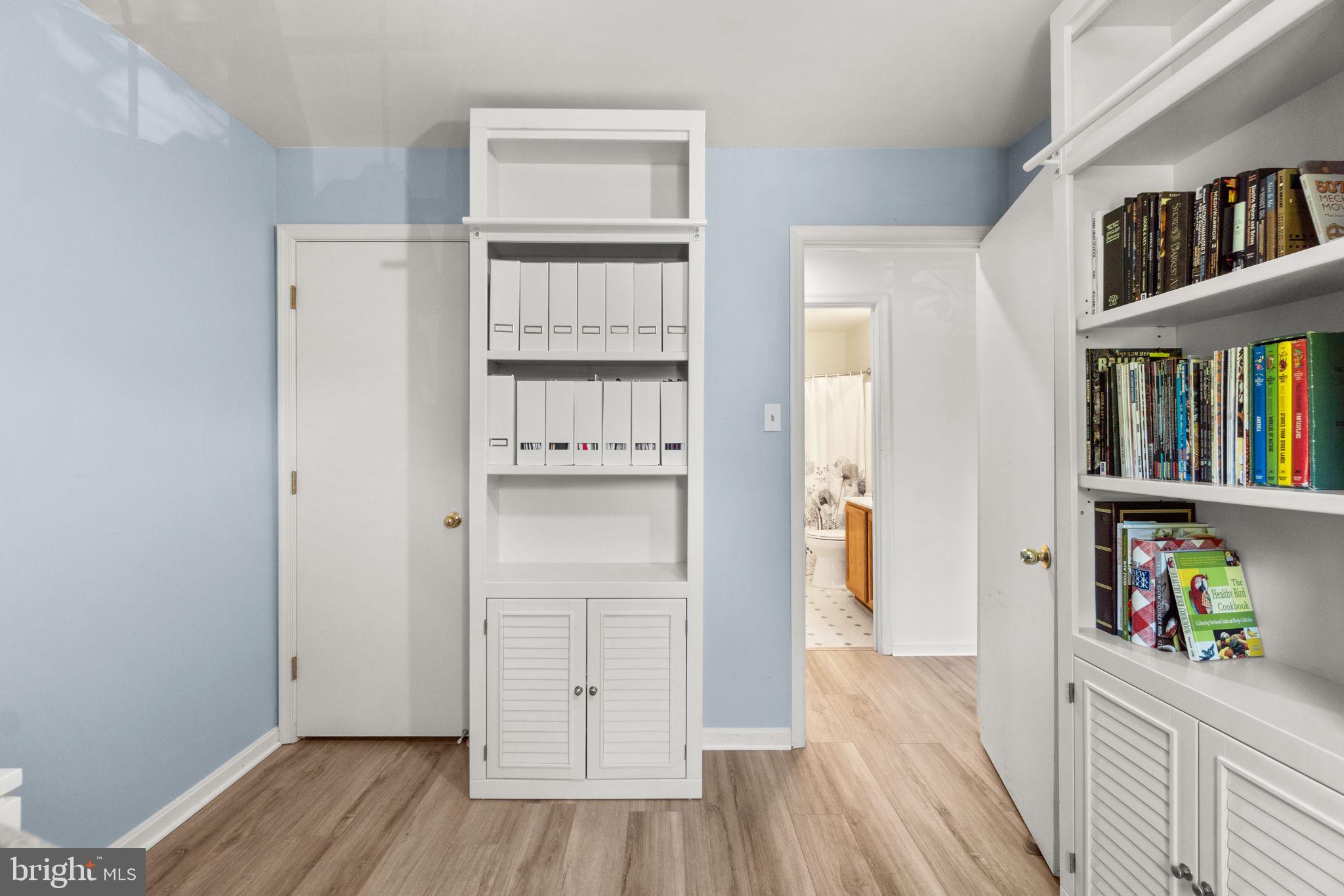 12227 GREEN MEADOW DRIVE