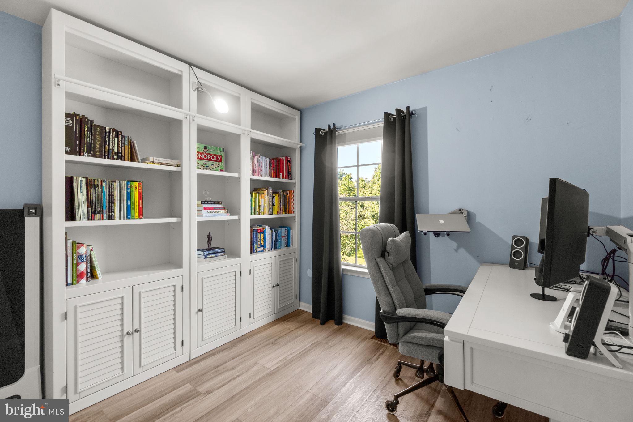 12227 GREEN MEADOW DRIVE