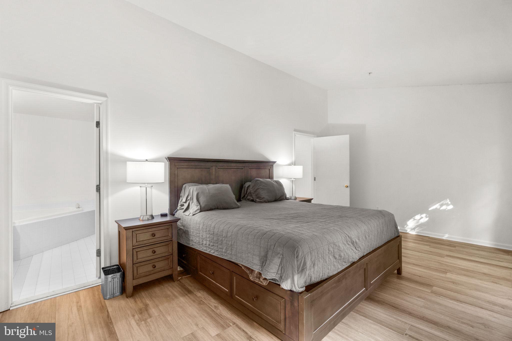 12227 GREEN MEADOW DRIVE