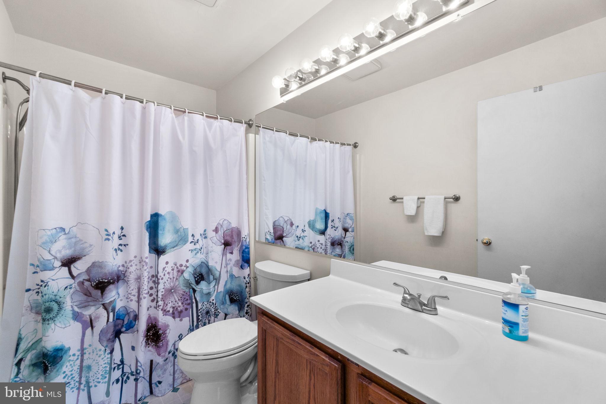 12227 GREEN MEADOW DRIVE