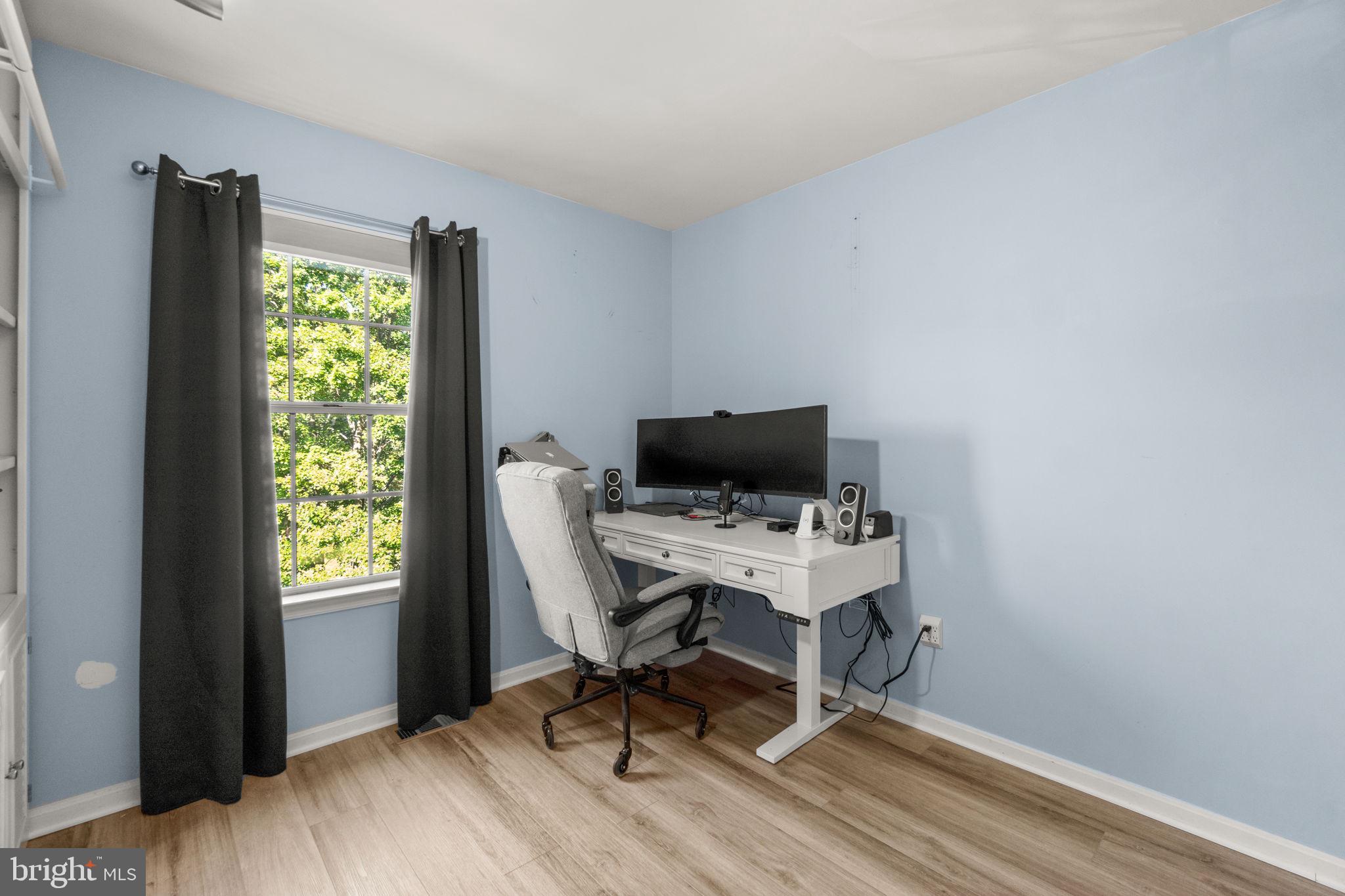 12227 GREEN MEADOW DRIVE