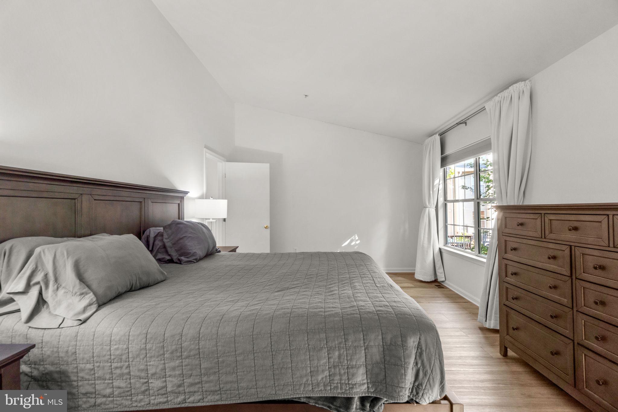 12227 GREEN MEADOW DRIVE