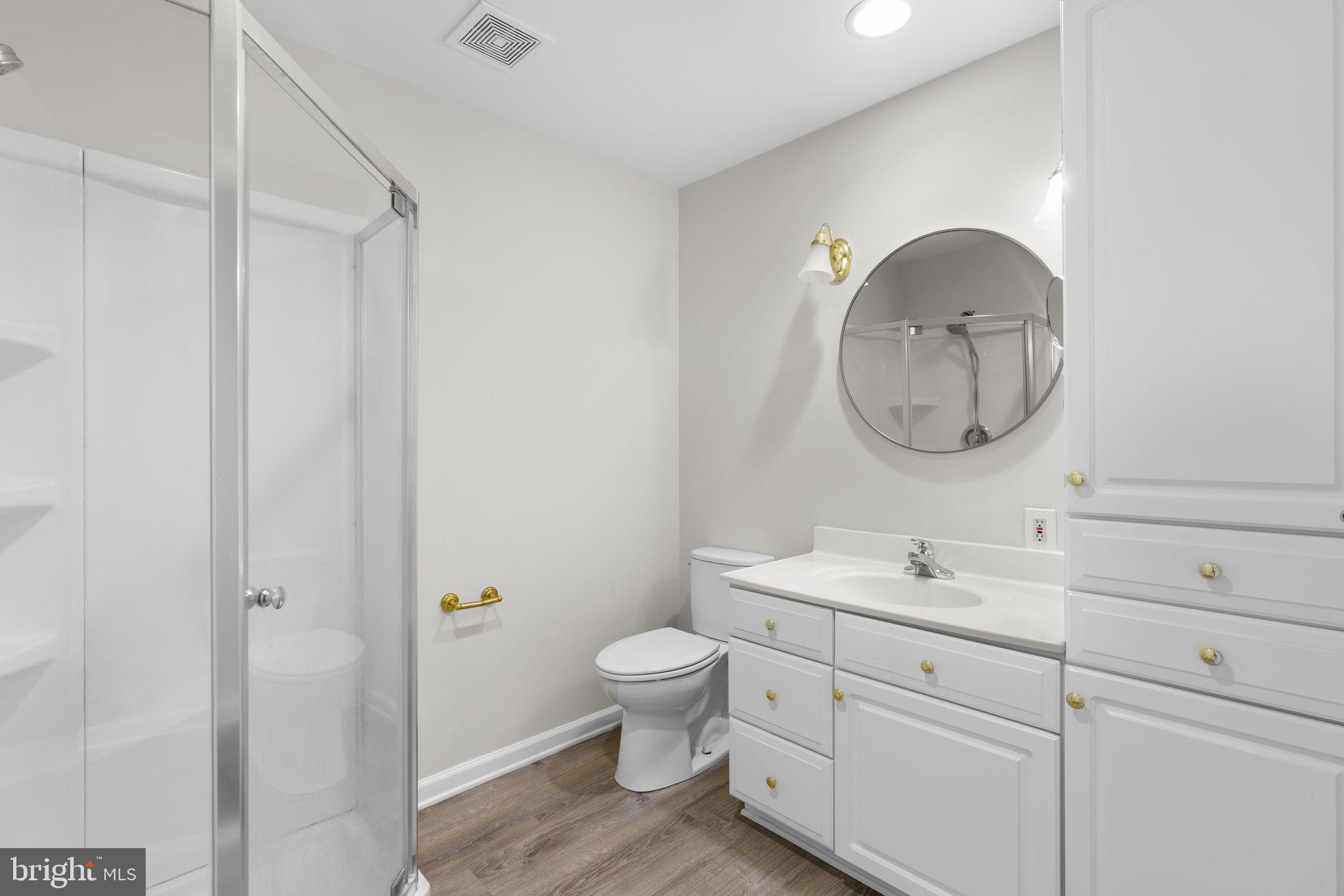 11752 Clarksville Pike Pike