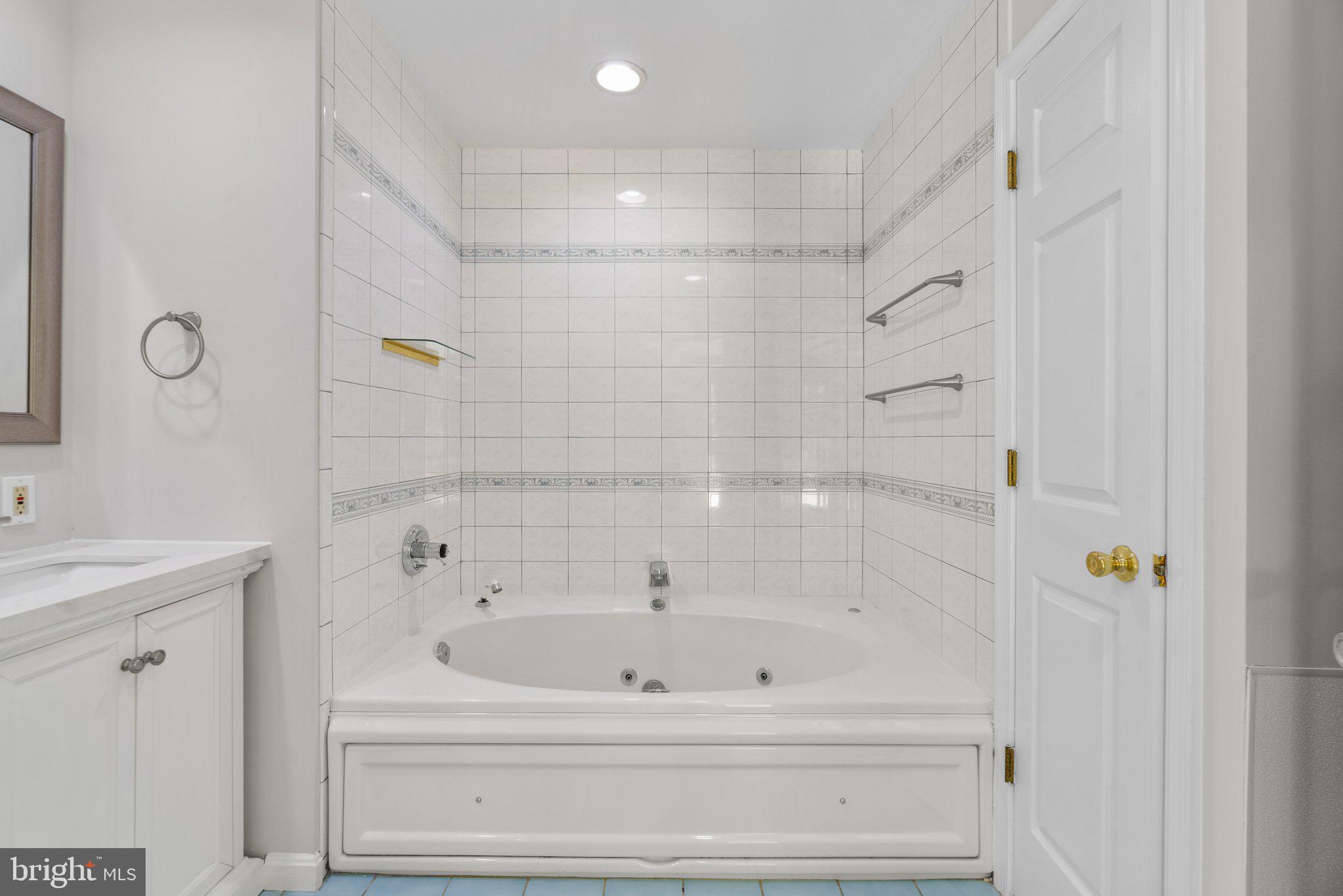 11752 Clarksville Pike Pike