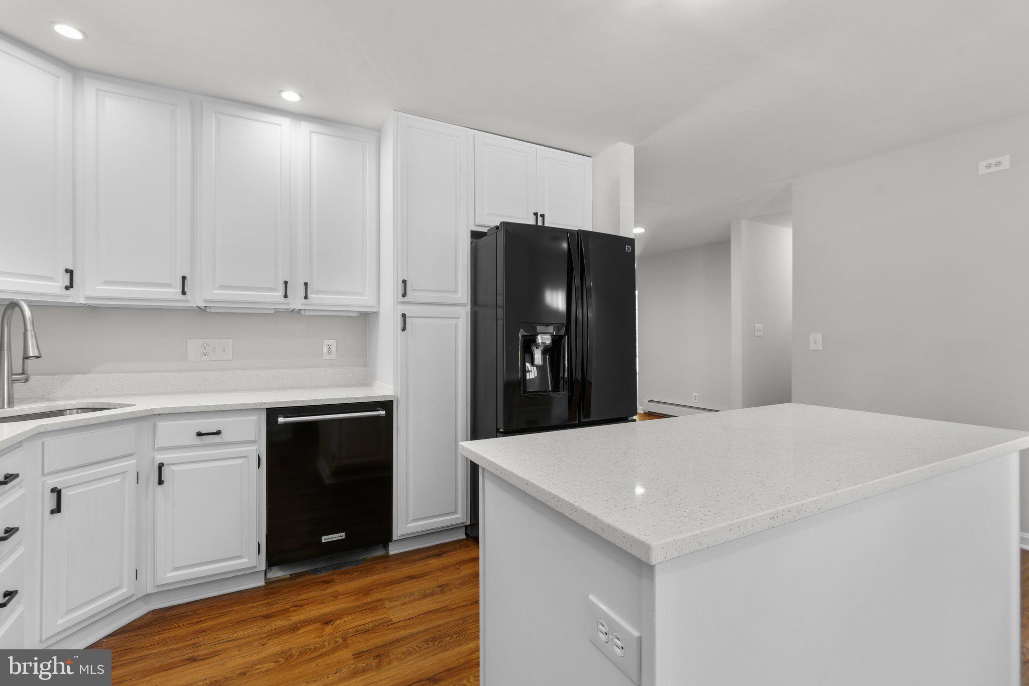 11752 Clarksville Pike Pike