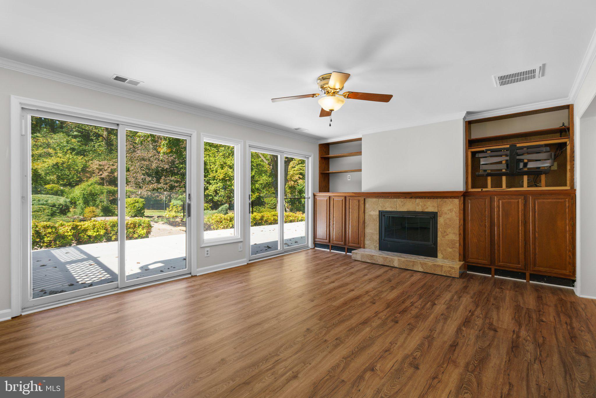 11752 Clarksville Pike Pike