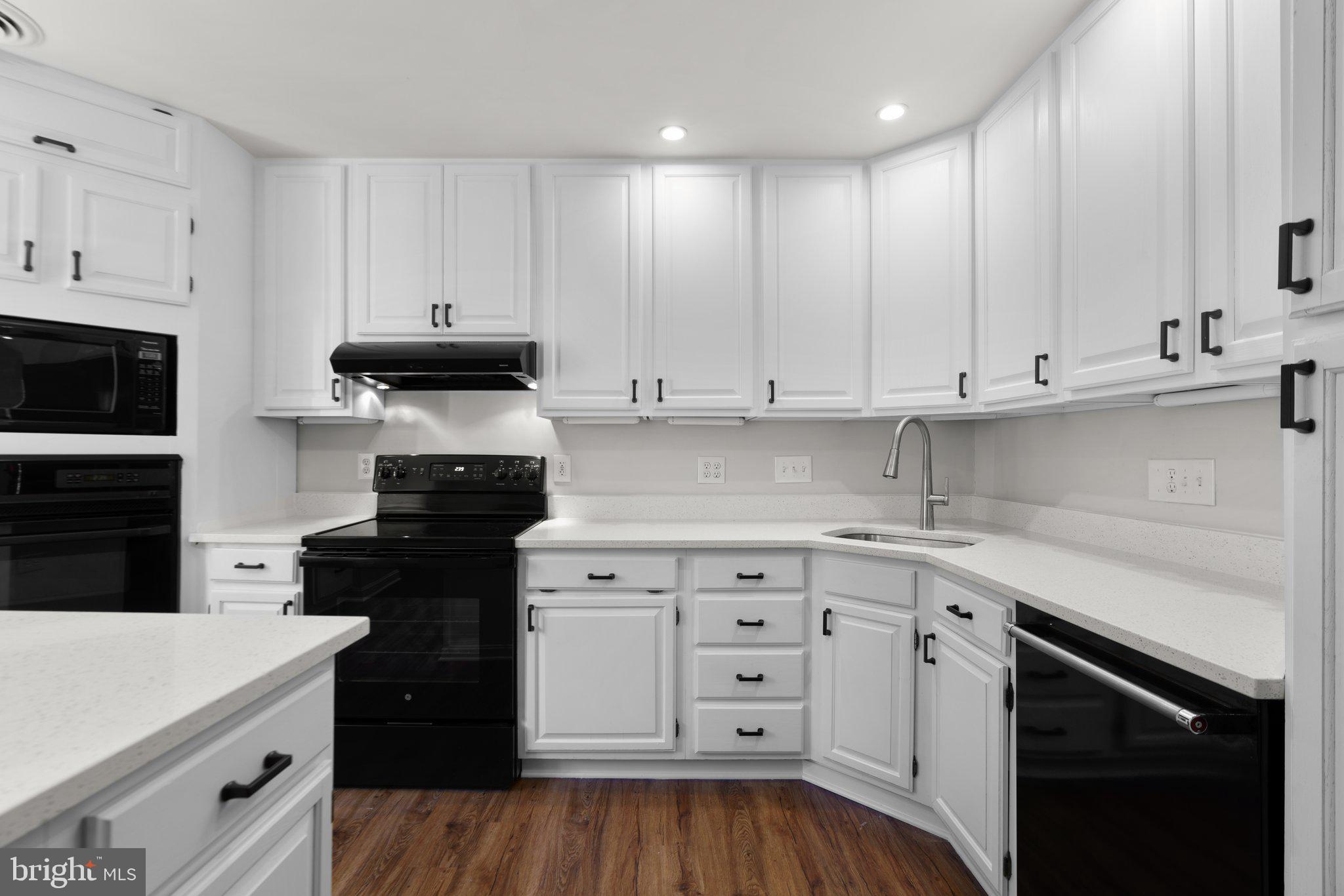 11752 Clarksville Pike Pike