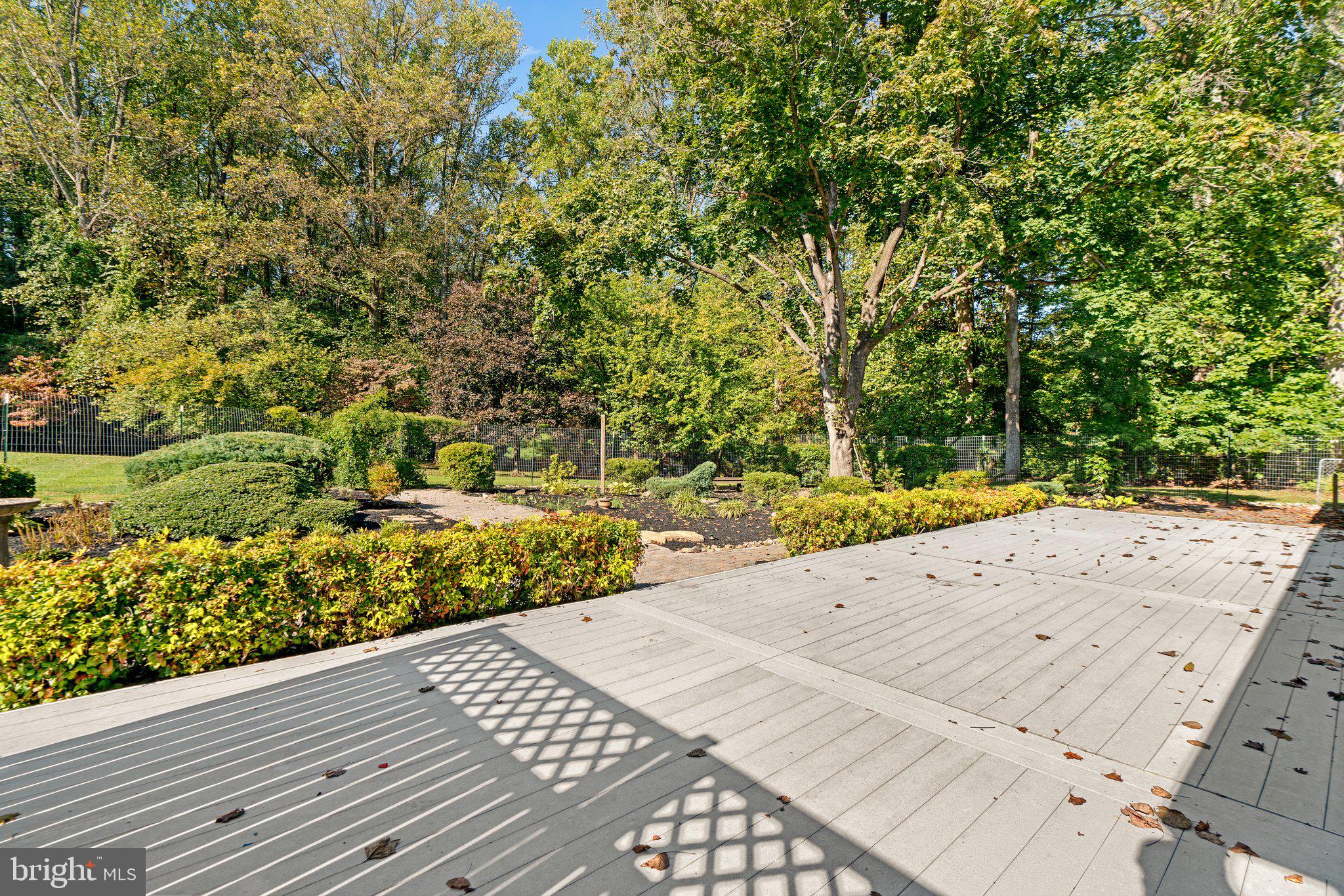 11752 Clarksville Pike Pike