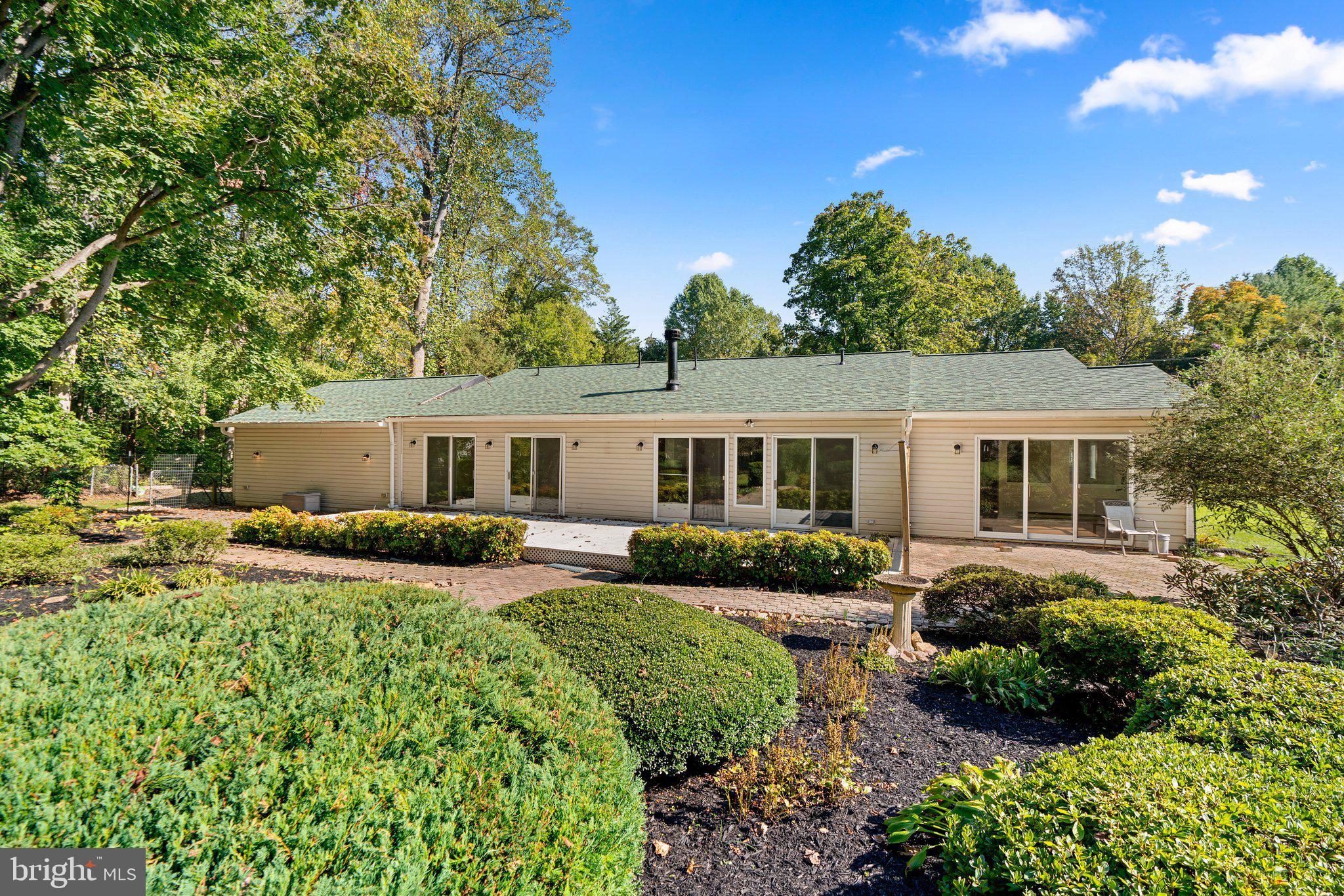 11752 Clarksville Pike Pike