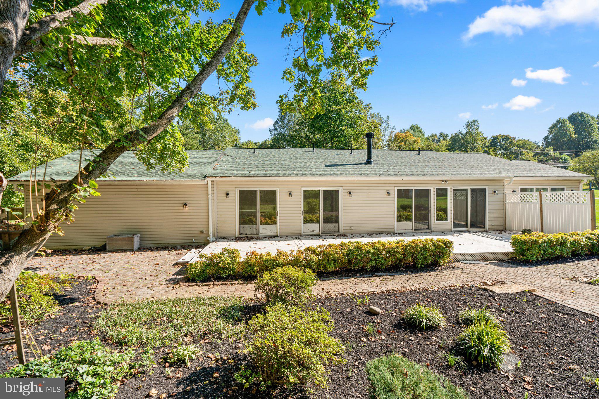 11752 Clarksville Pike Pike