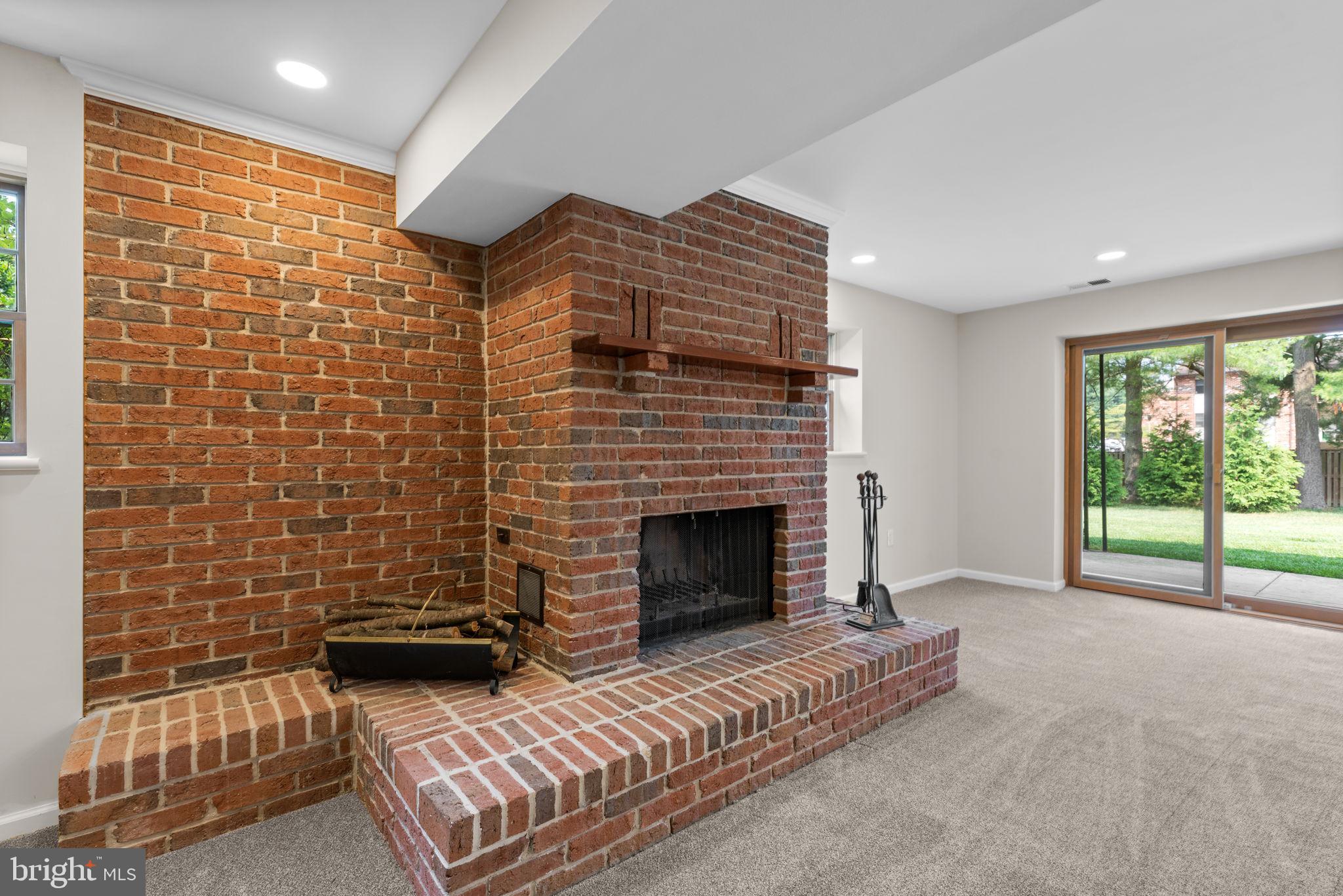 3225 Ramblewood ROAD