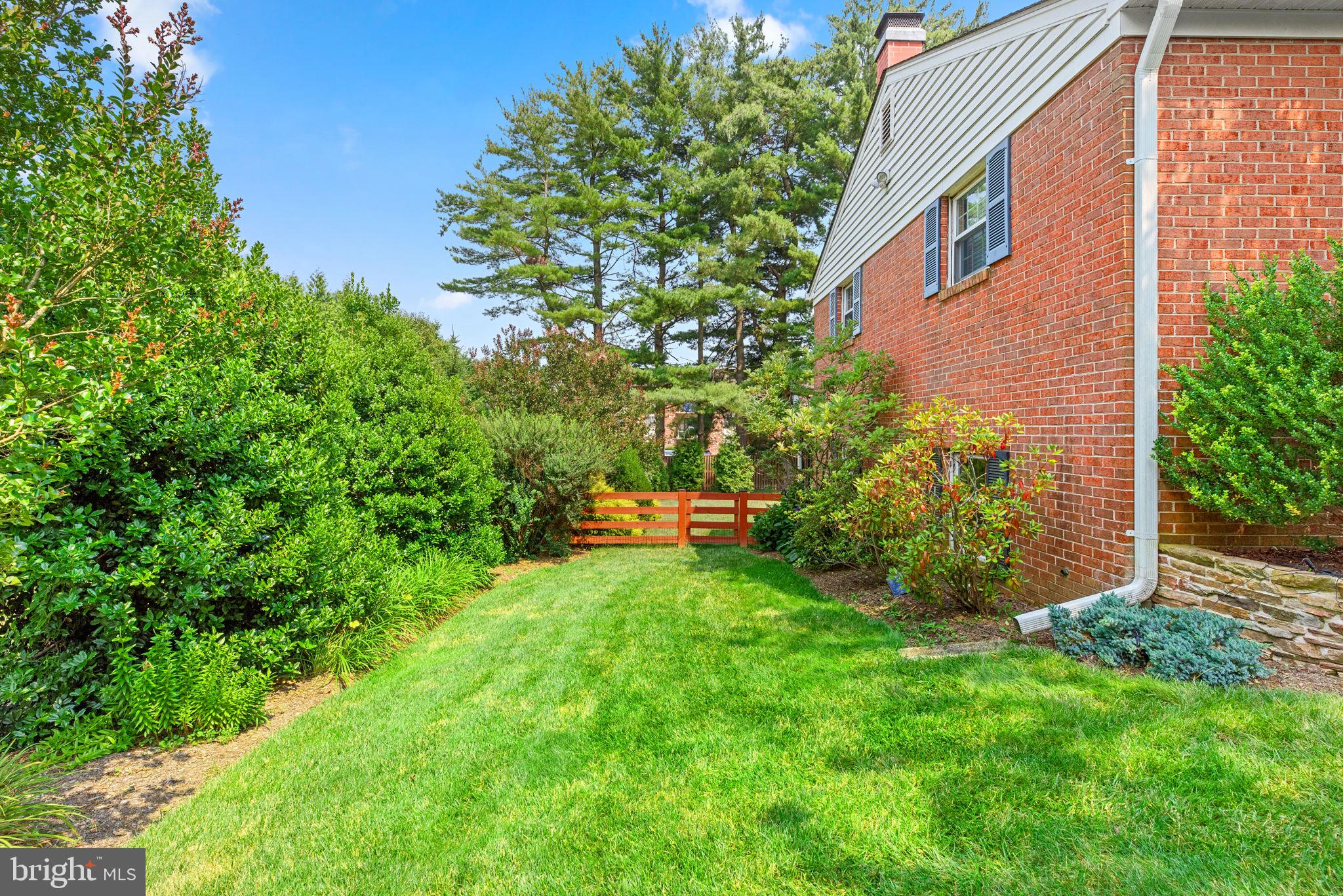 3225 Ramblewood ROAD