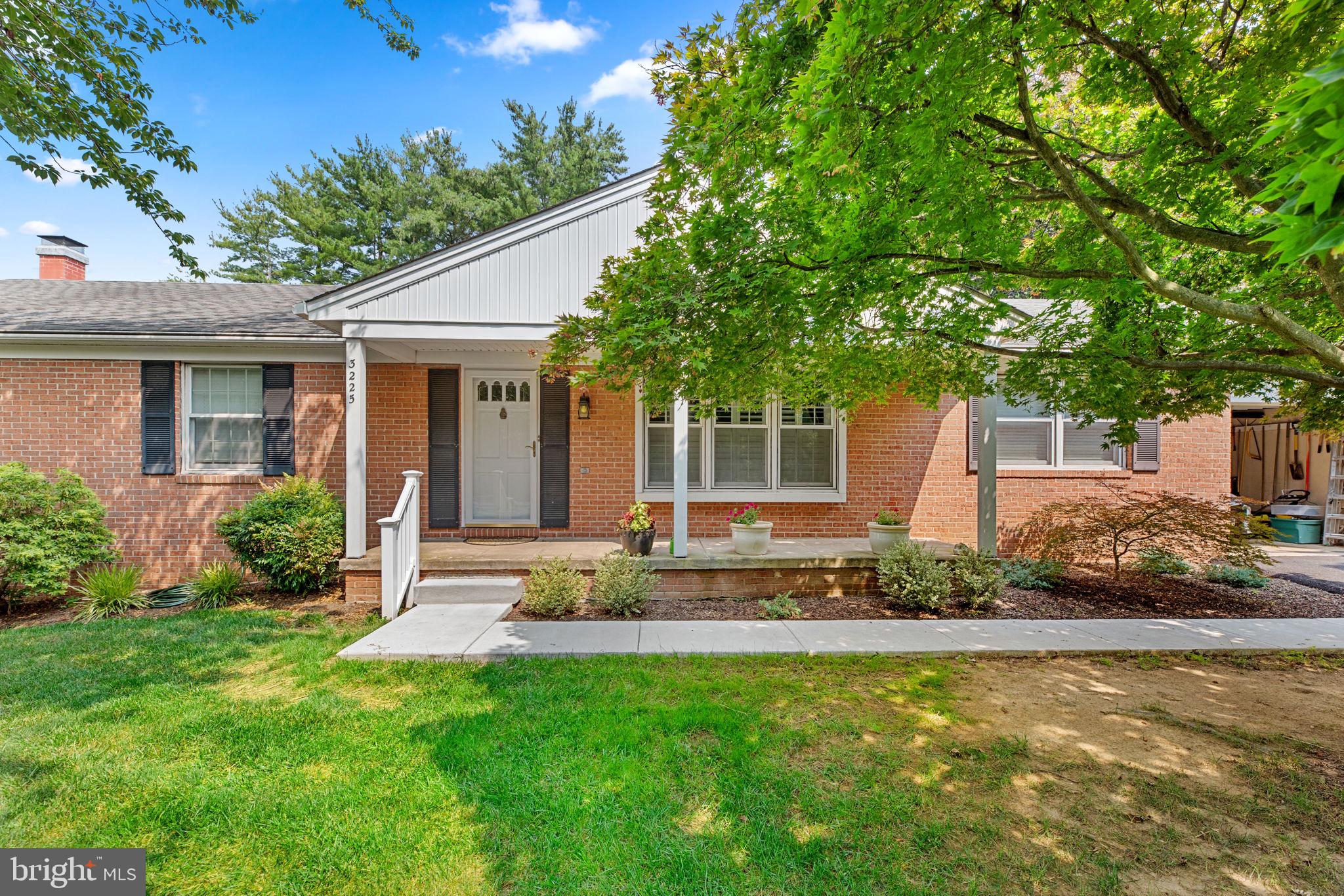 3225 Ramblewood ROAD