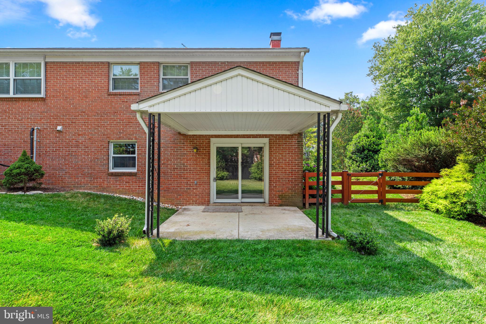 3225 Ramblewood ROAD