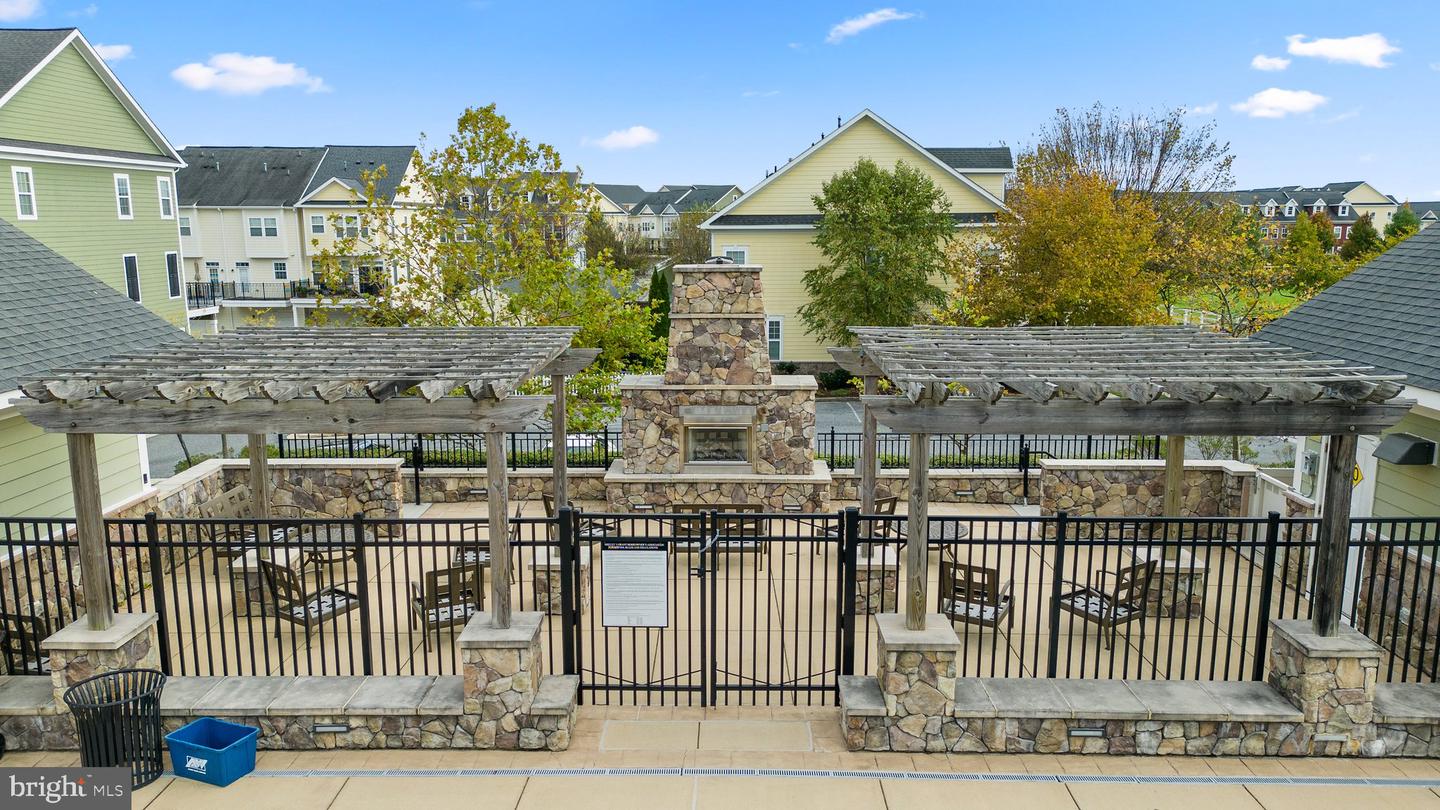 6025 Hidden MEADOW