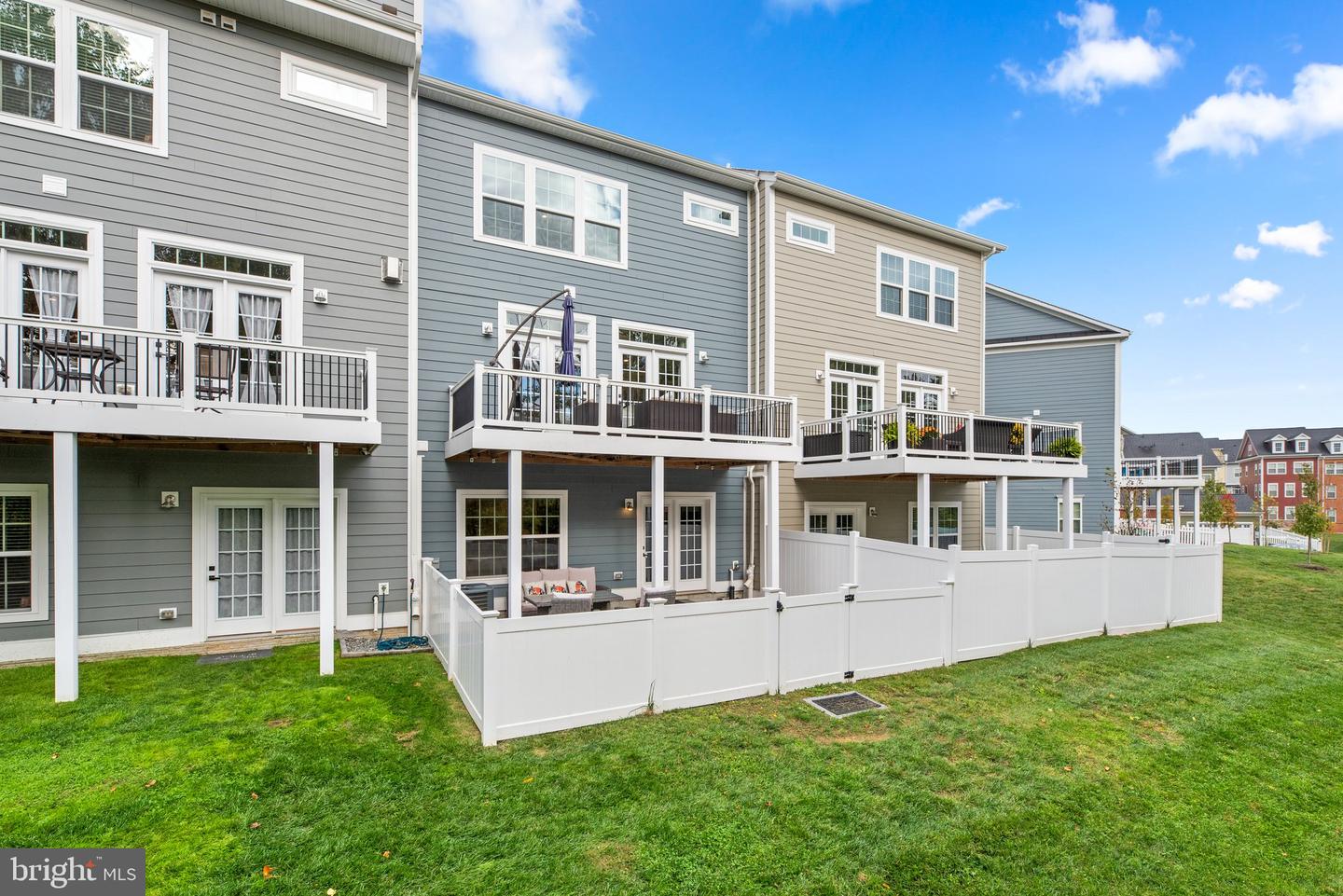 6025 Hidden MEADOW