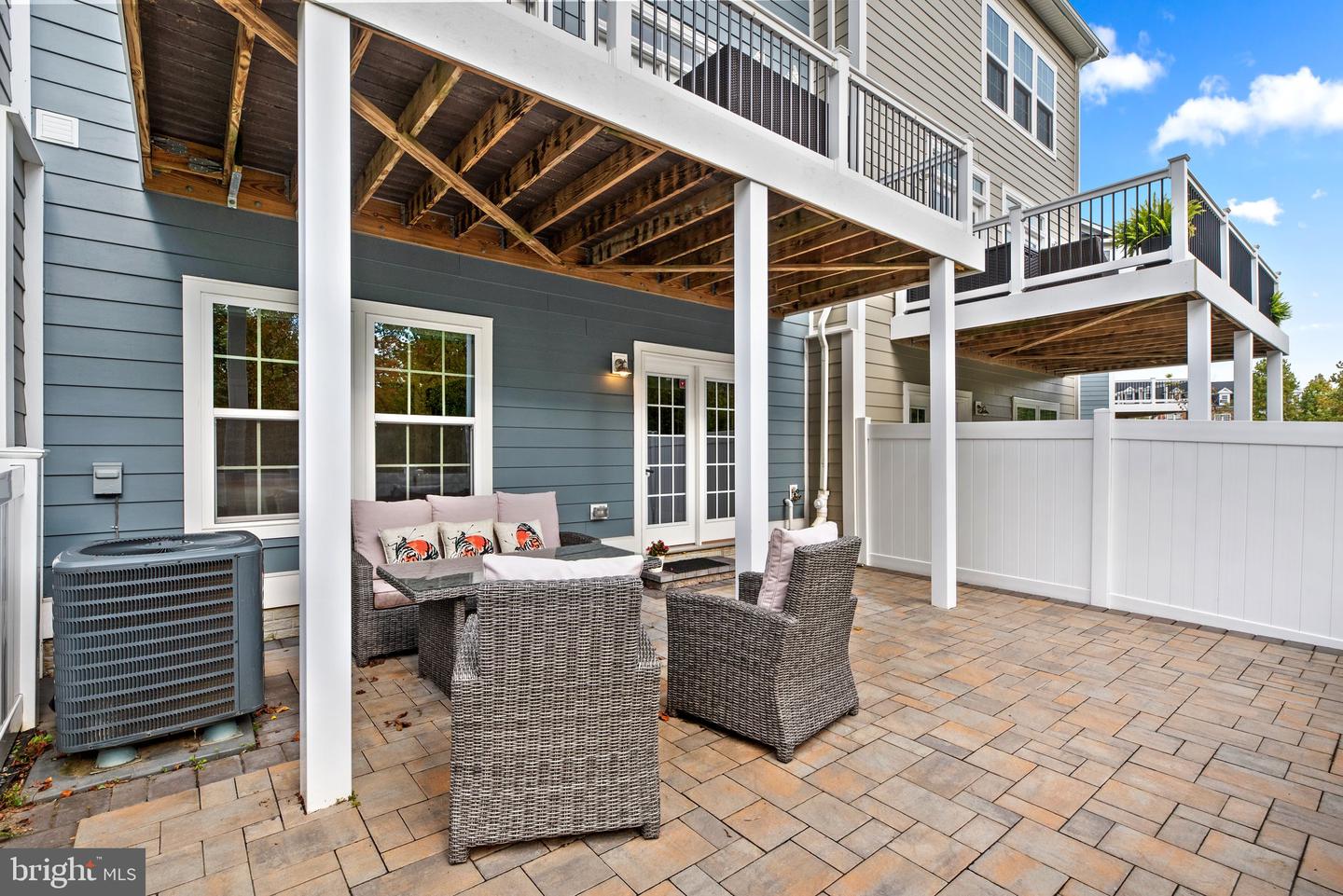 6025 Hidden MEADOW