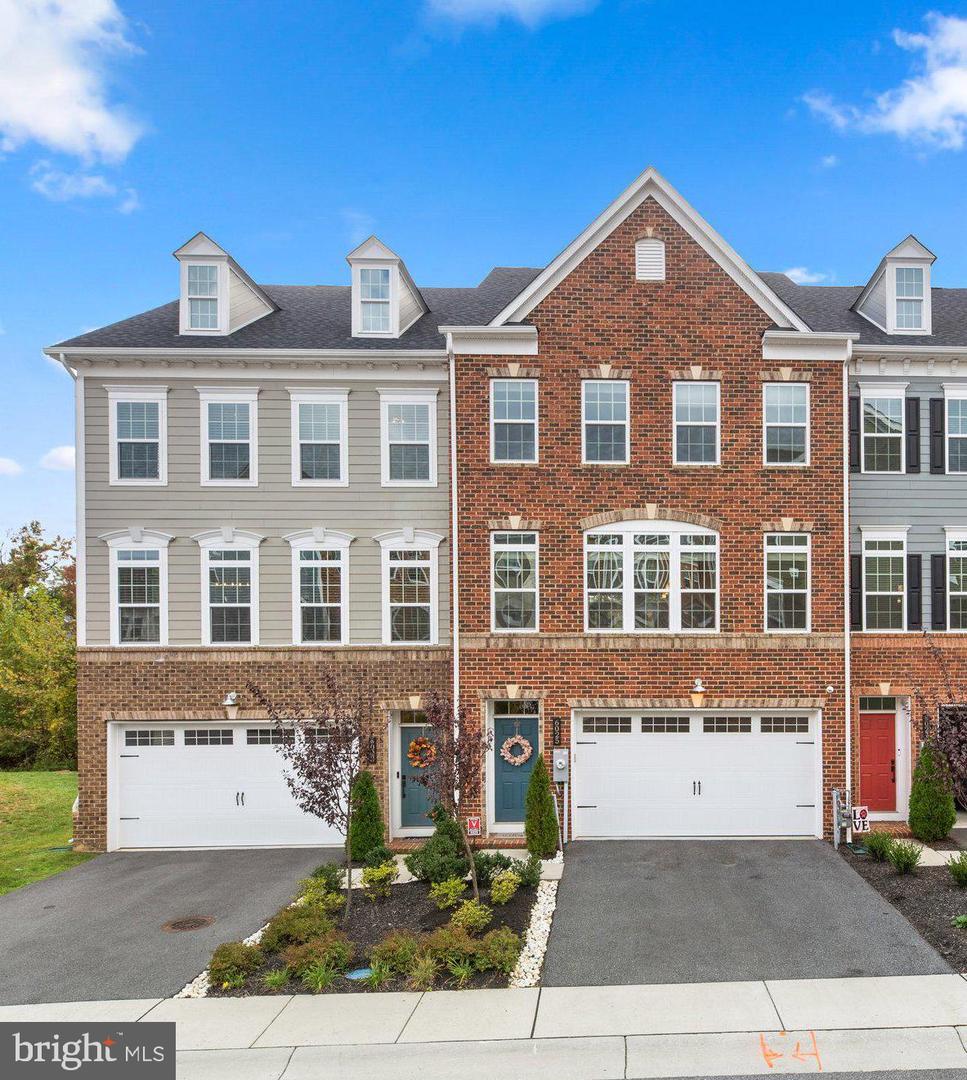 6025 Hidden MEADOW