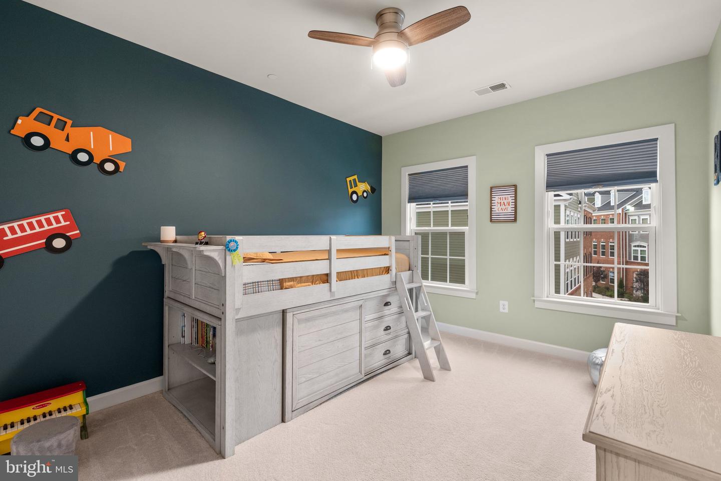 6025 Hidden MEADOW